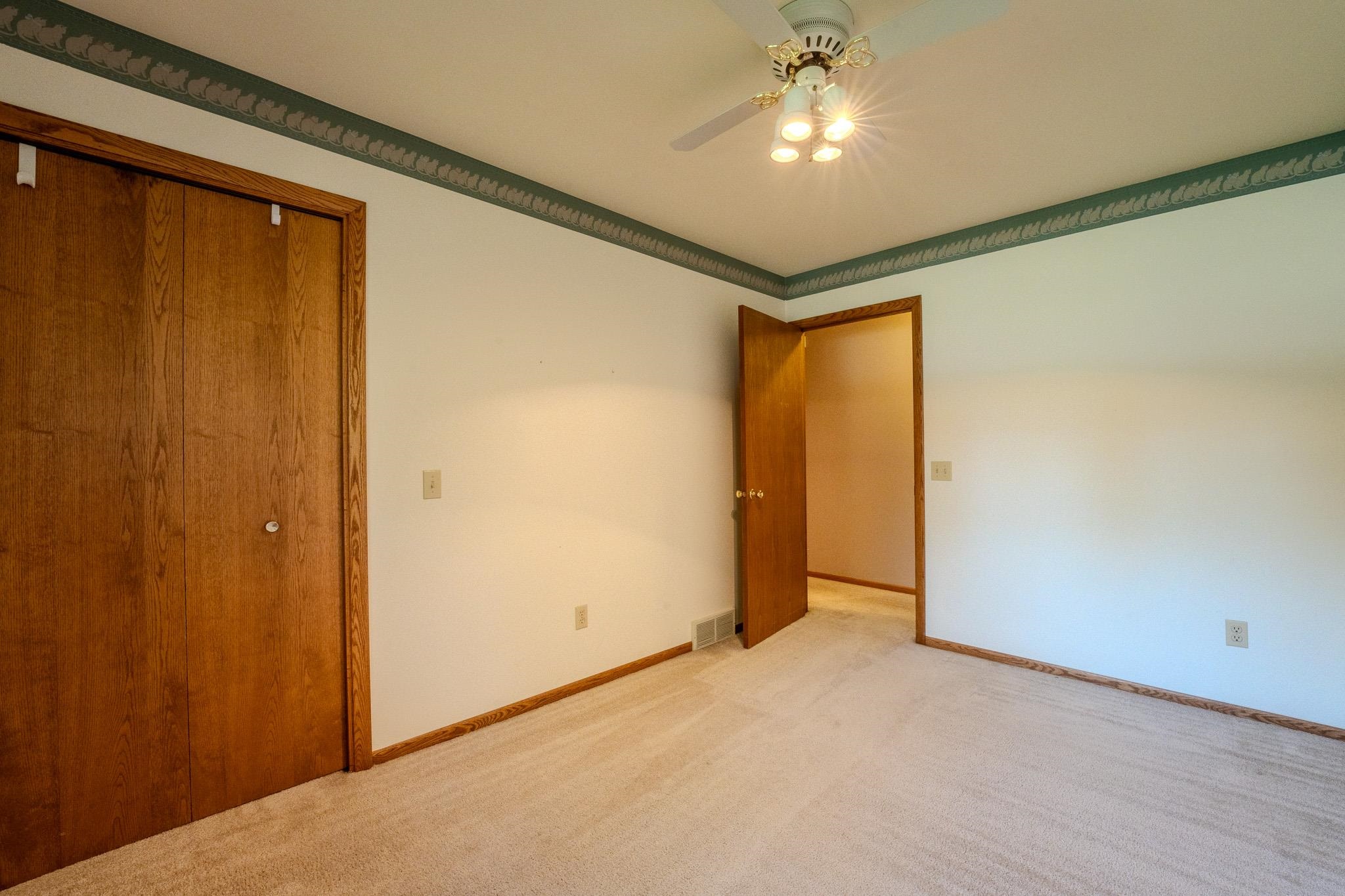 225271 Camellia Street Property Photo 26