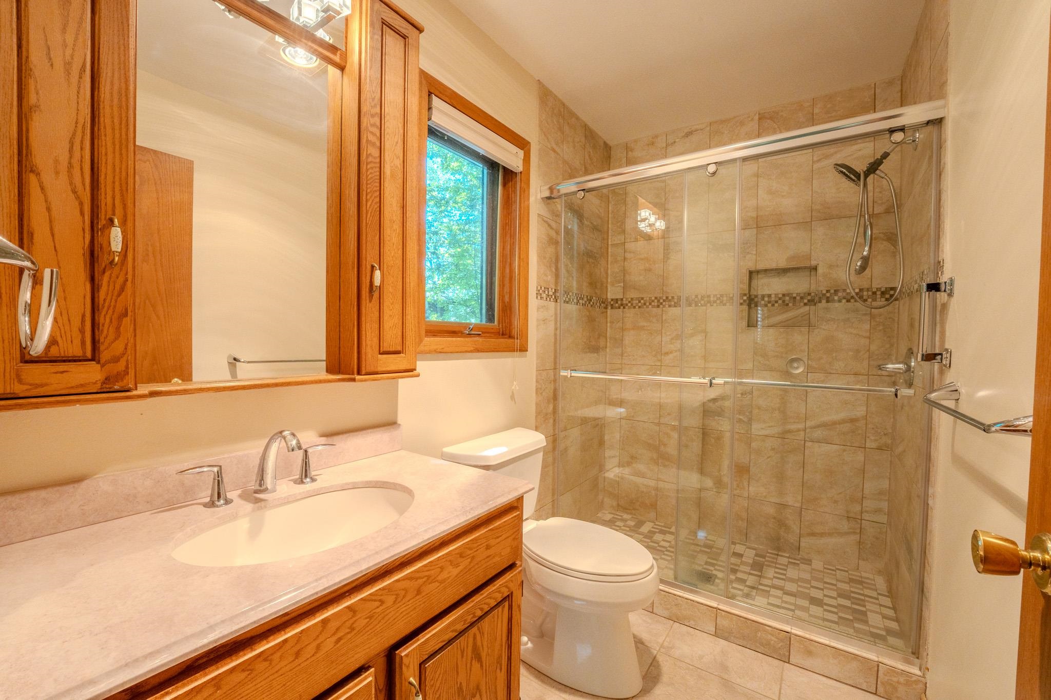 225271 Camellia Street Property Photo 35