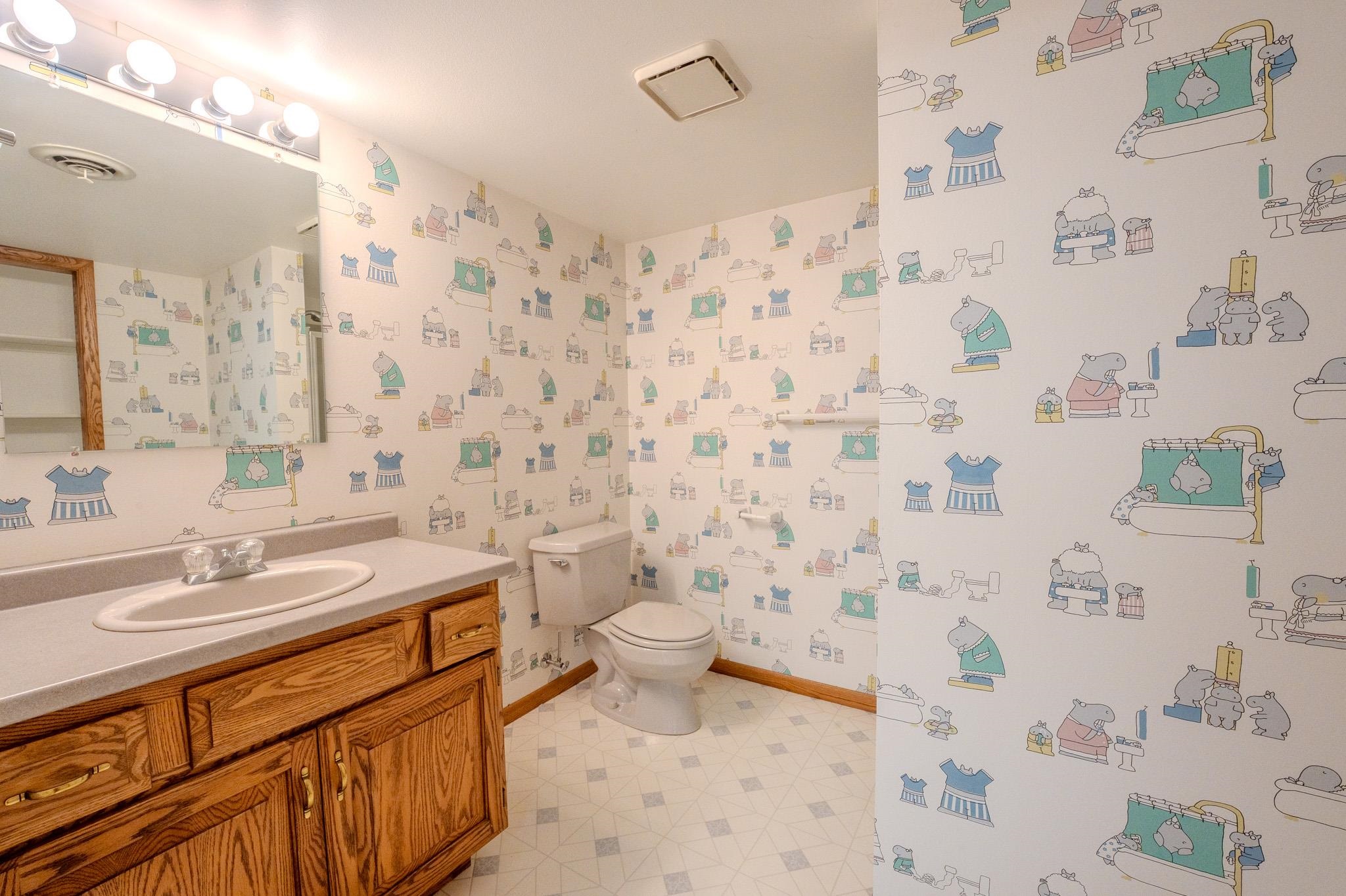 225271 Camellia Street Property Photo 44