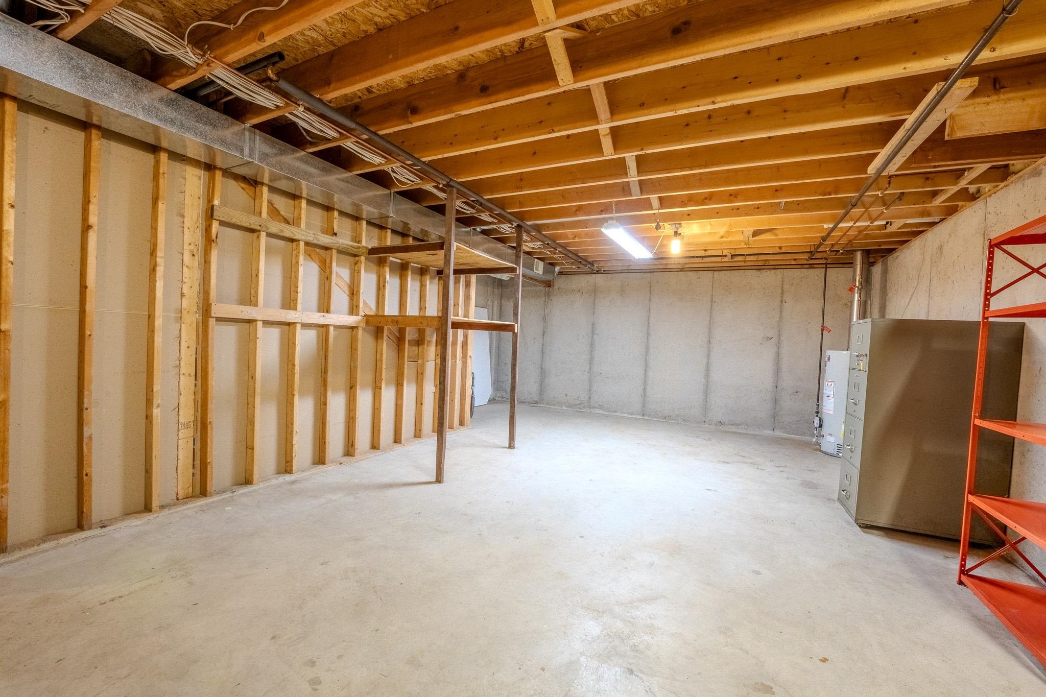 225271 Camellia Street Property Photo 45