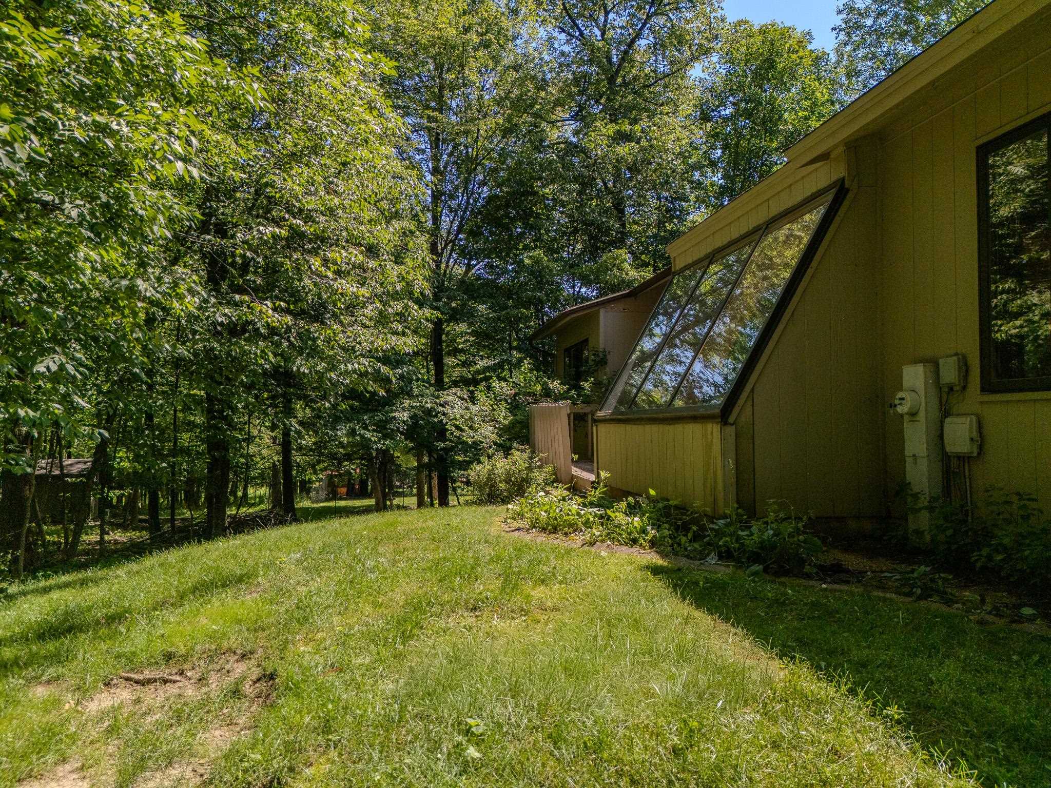 225271 Camellia Street Property Photo 49