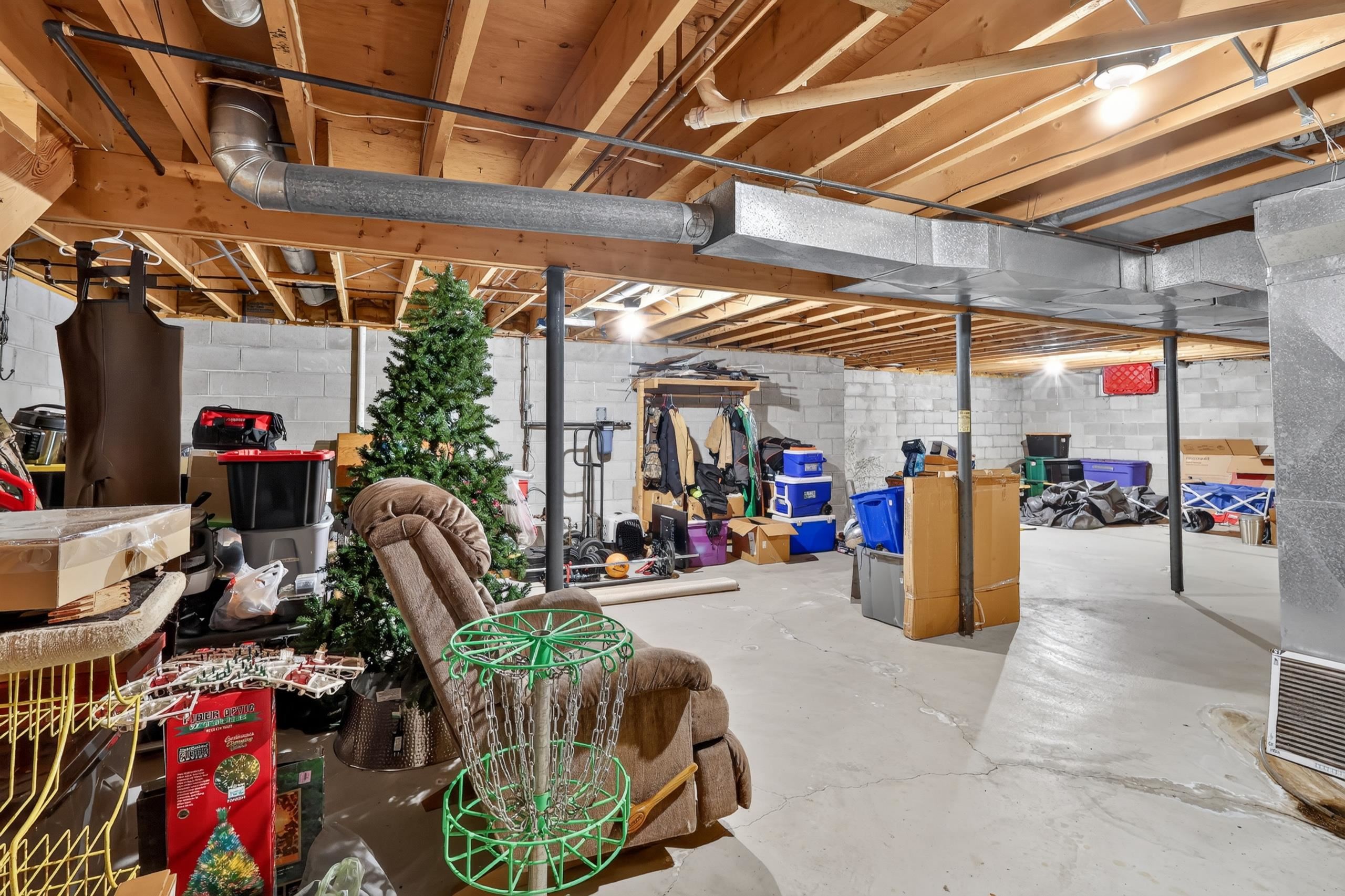 2711 Norton Street Property Photo 21