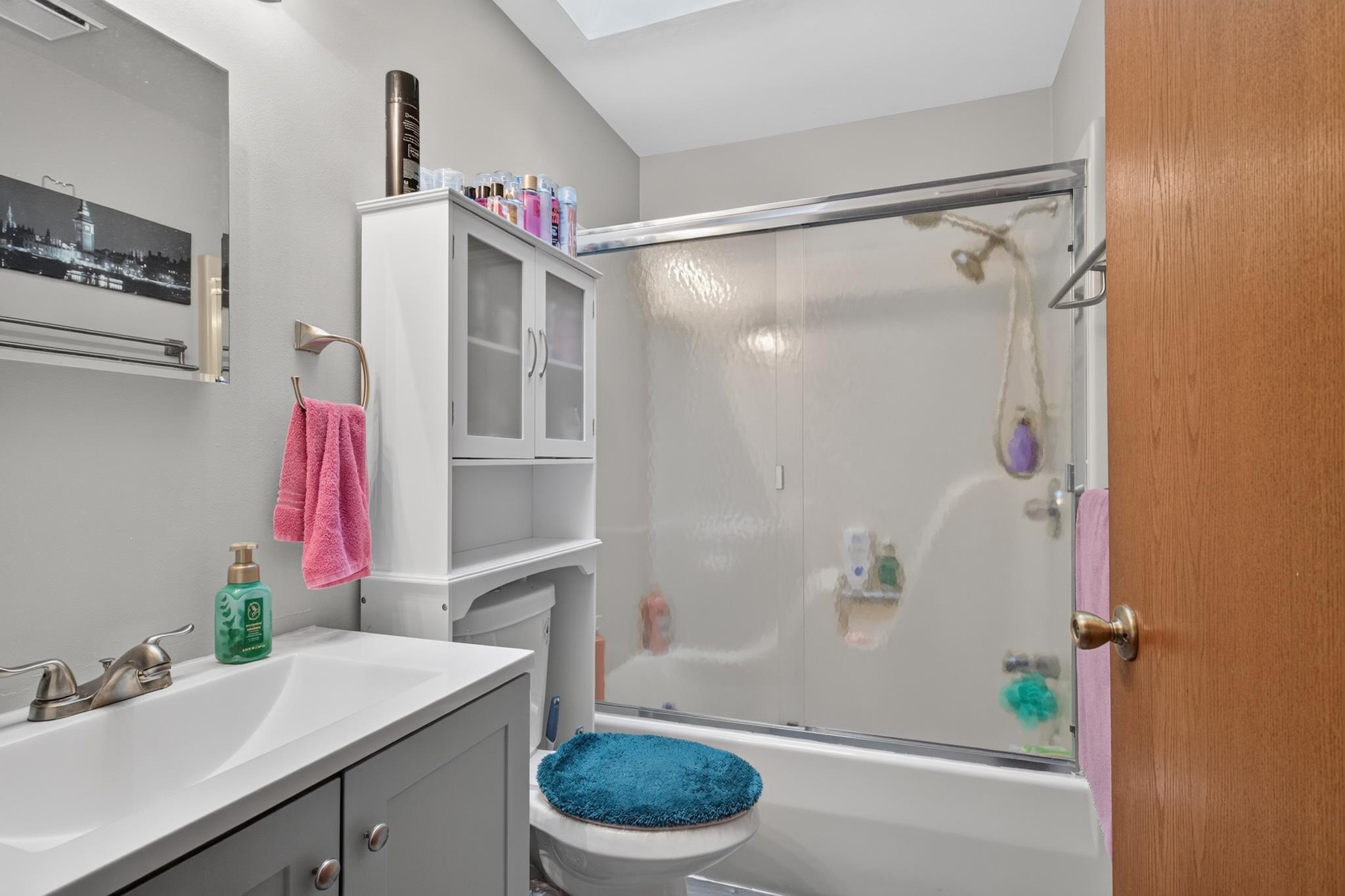 2711 Norton Street Property Photo 24