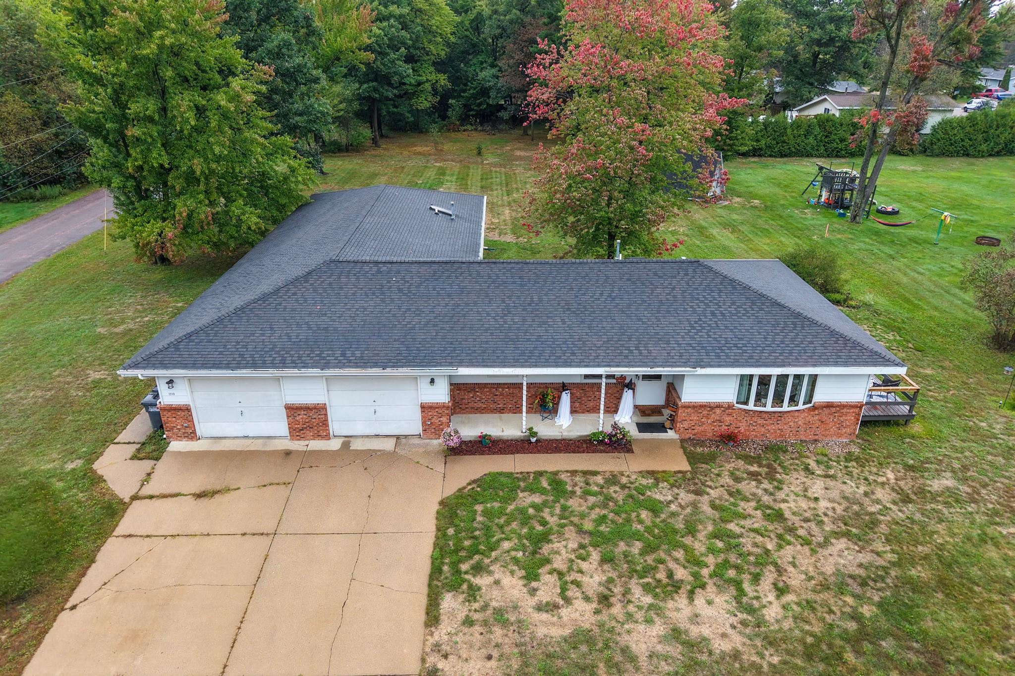 2711 Norton Street Property Photo 44