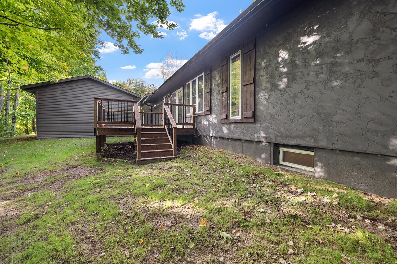 W4689 Nelson Avenue Property Photo 50