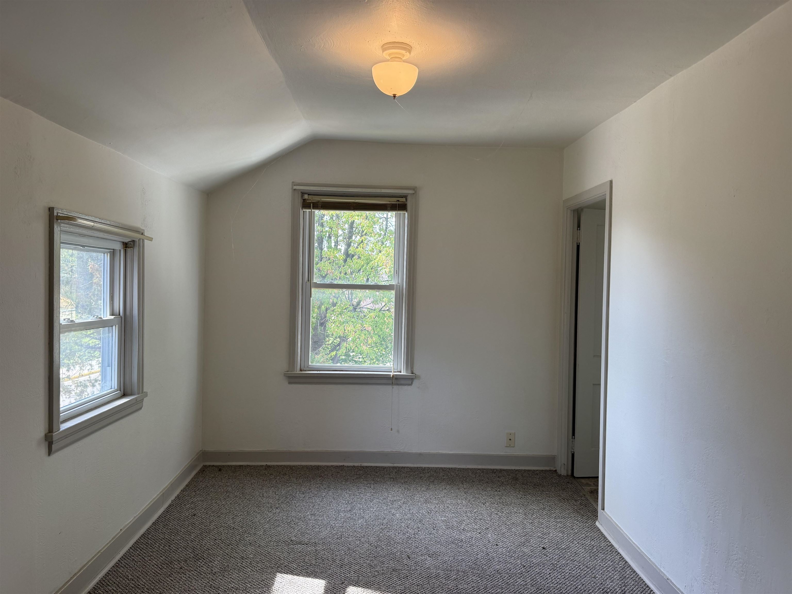 341 S Main Street Property Photo 2