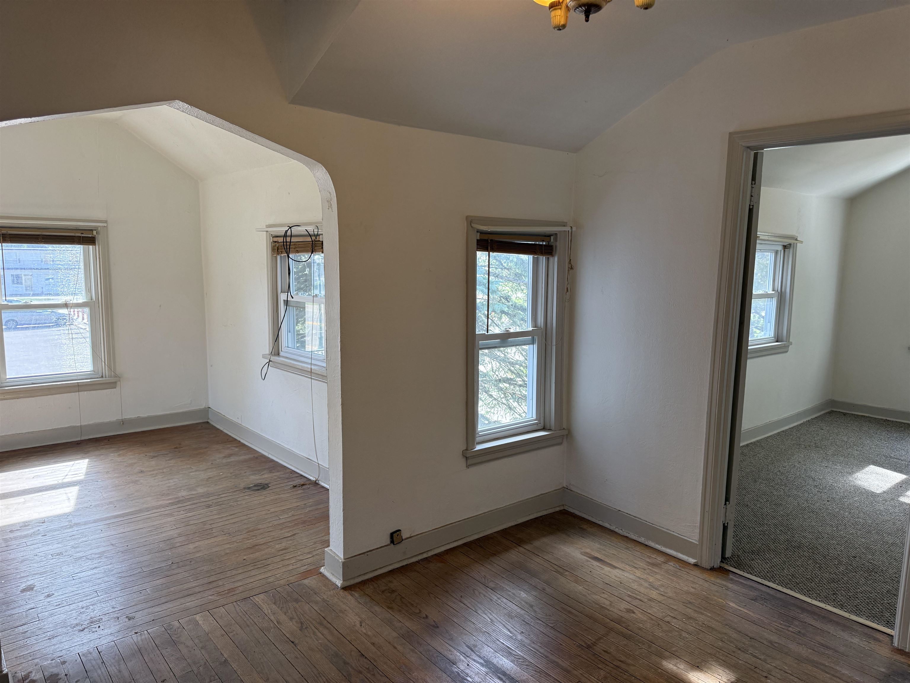 341 S Main Street Property Photo 6