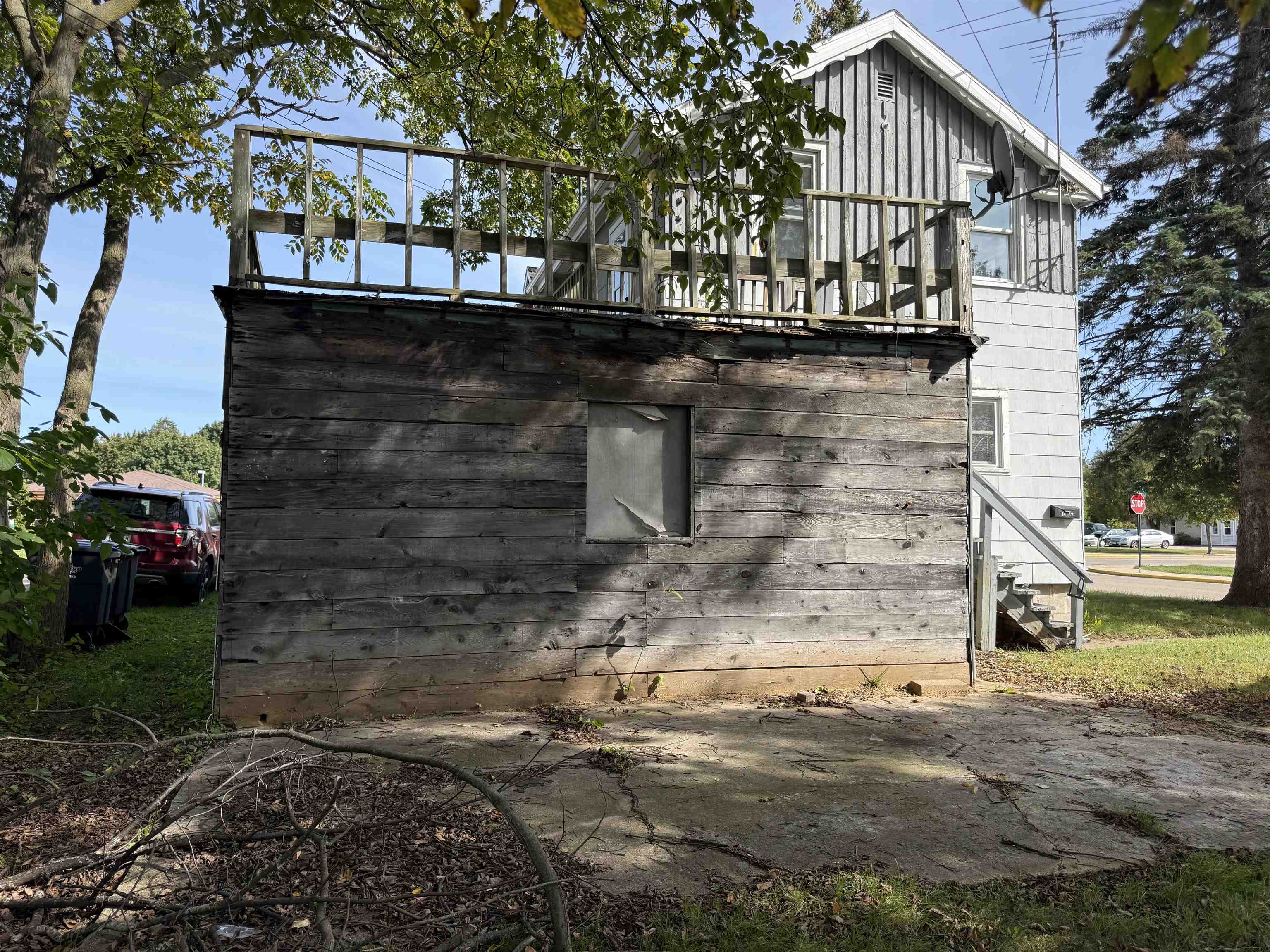 341 S Main Street Property Photo 7