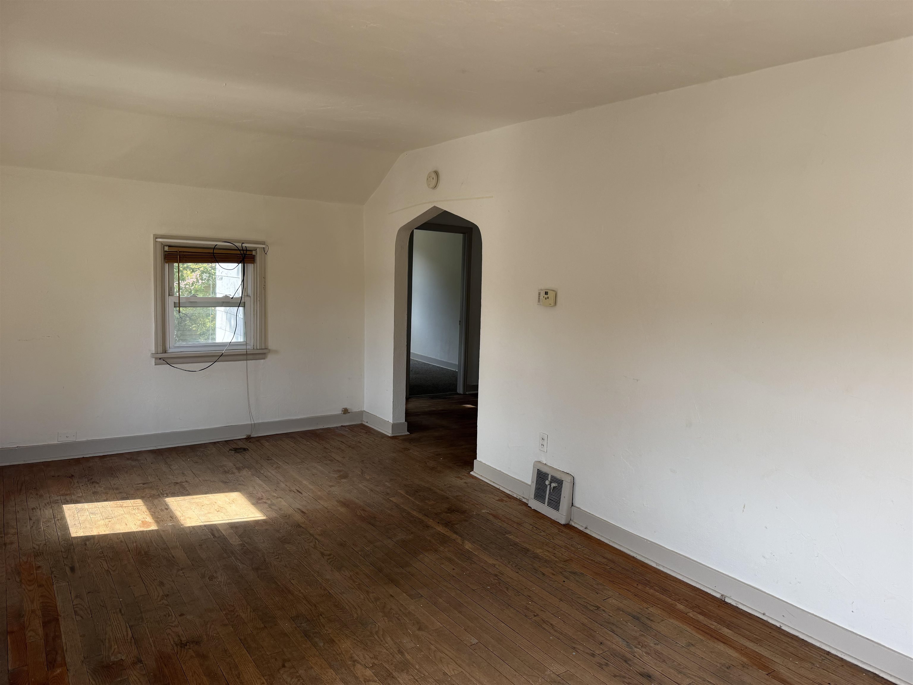 341 S Main Street Property Photo 14