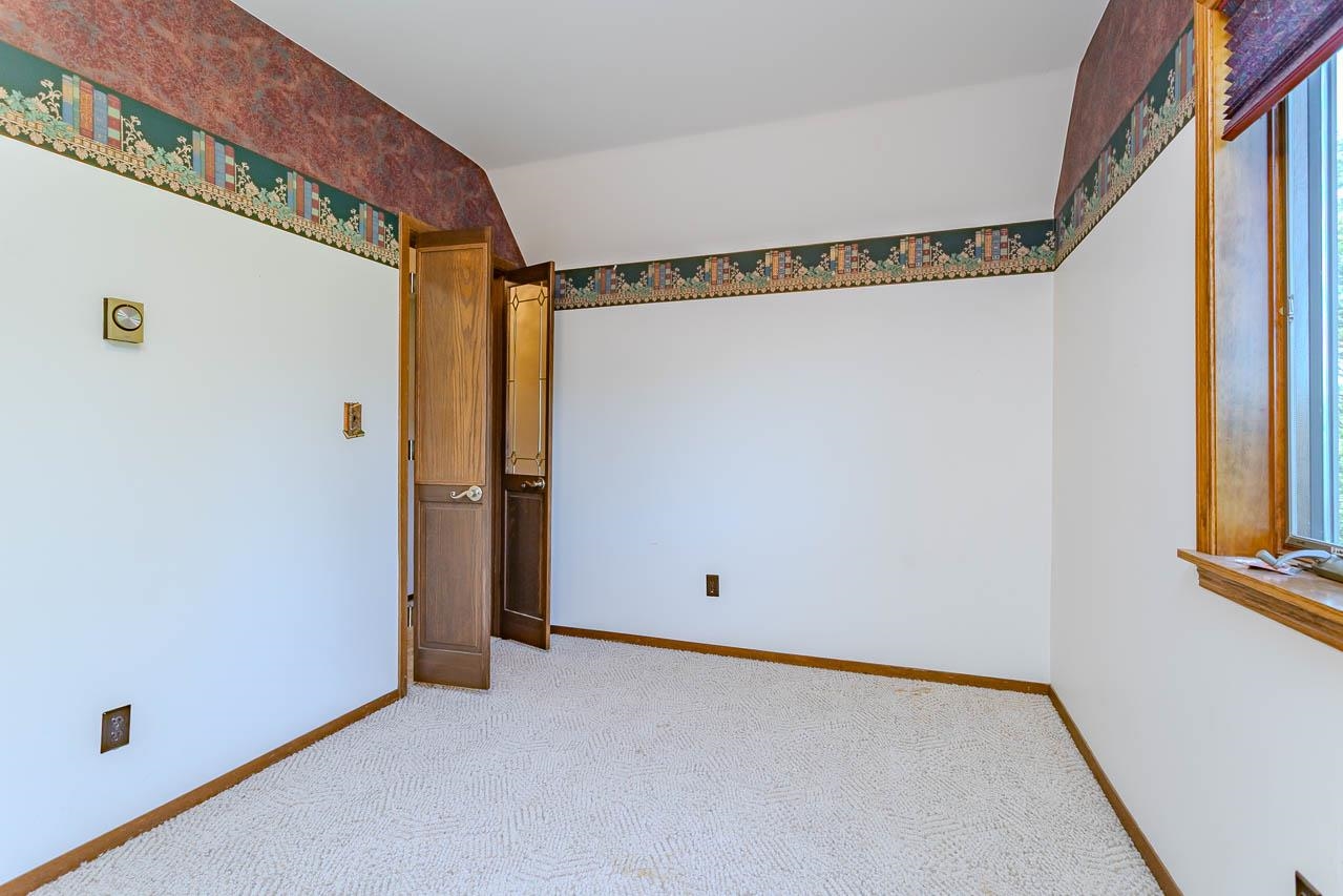 113784 Elm Tree Road Property Photo 37