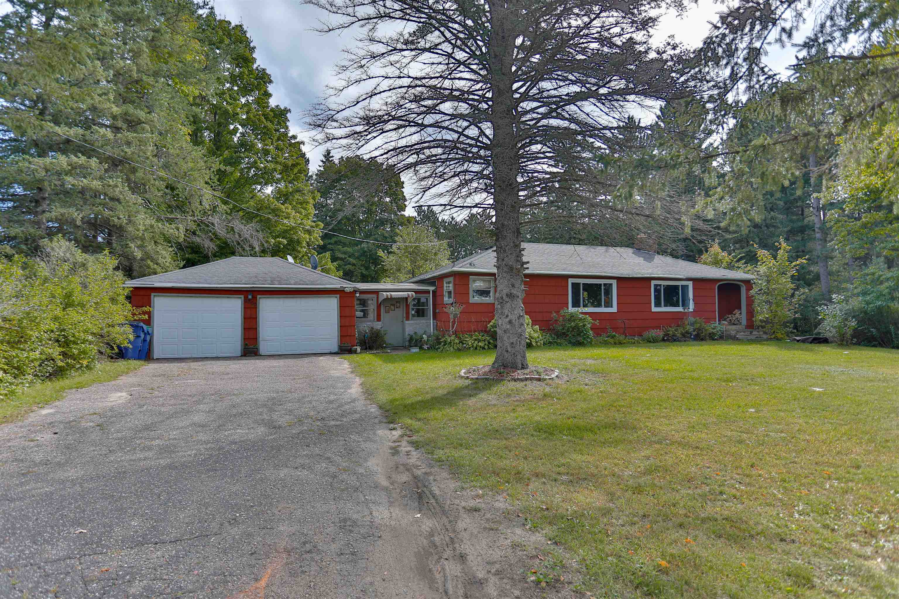2200 Creek Road Property Photo 5