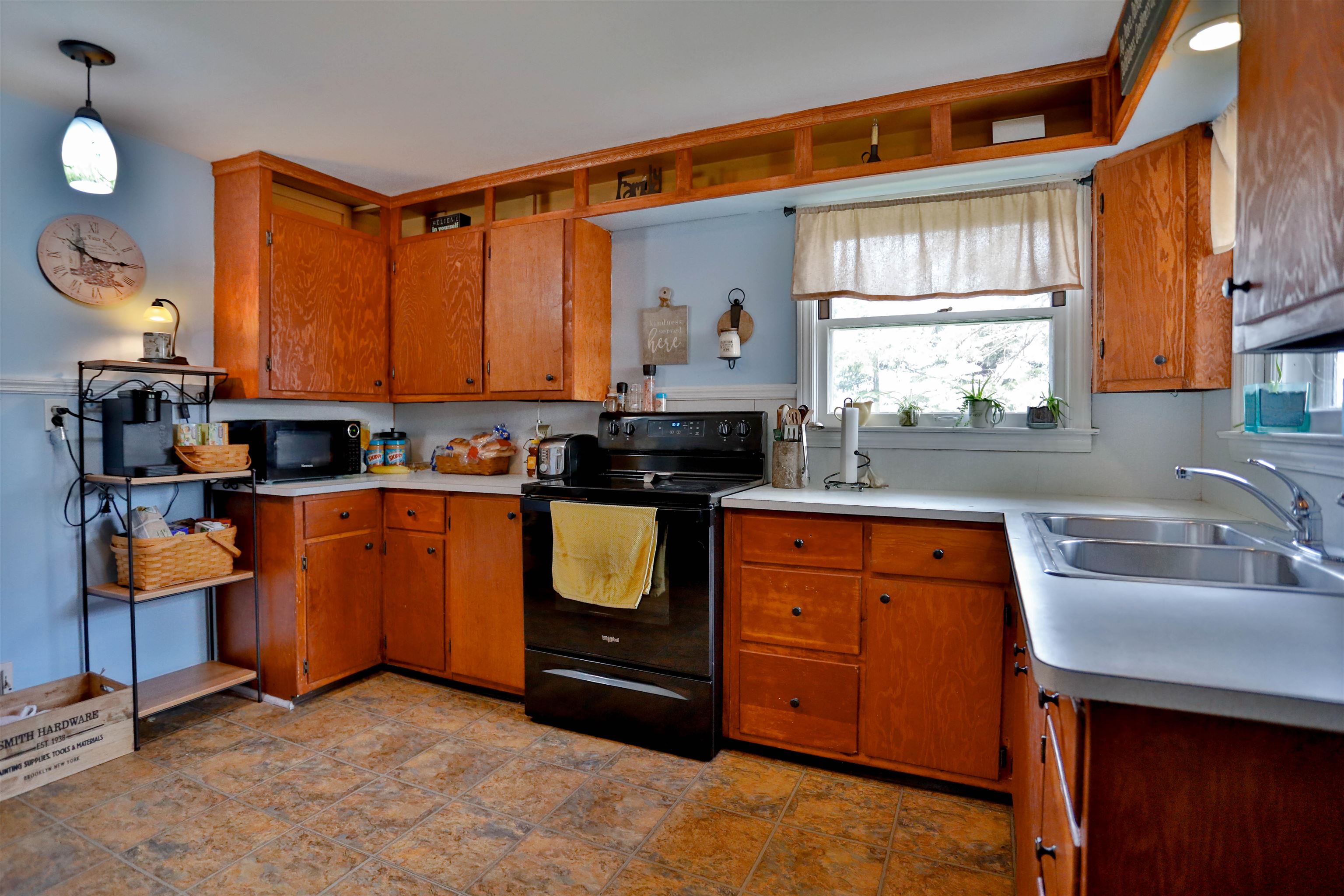 2200 Creek Road Property Photo 11
