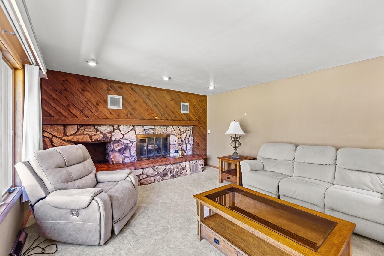 150649 Windflower Lane Property Photo 13