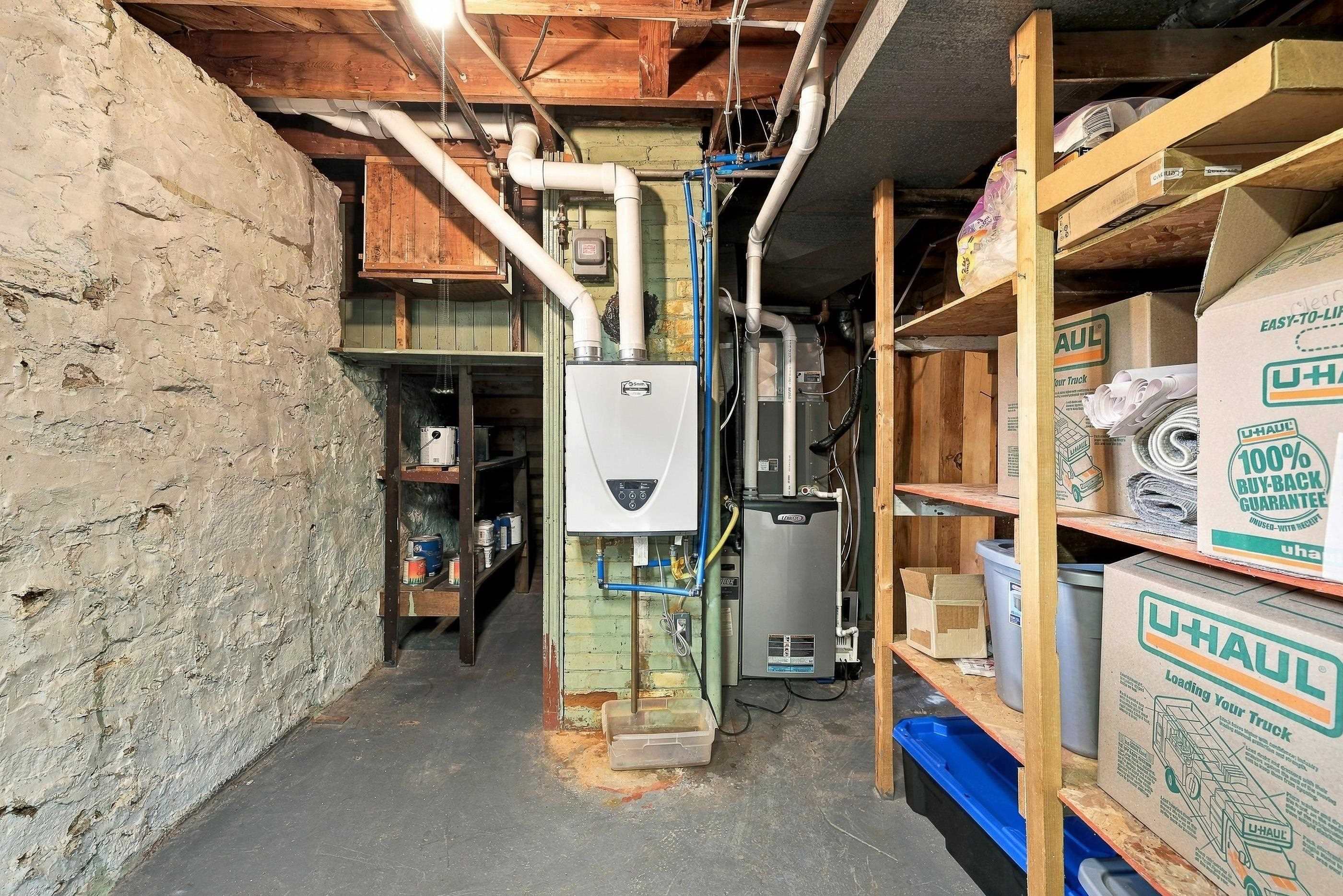 2045 Center Street Property Photo 41