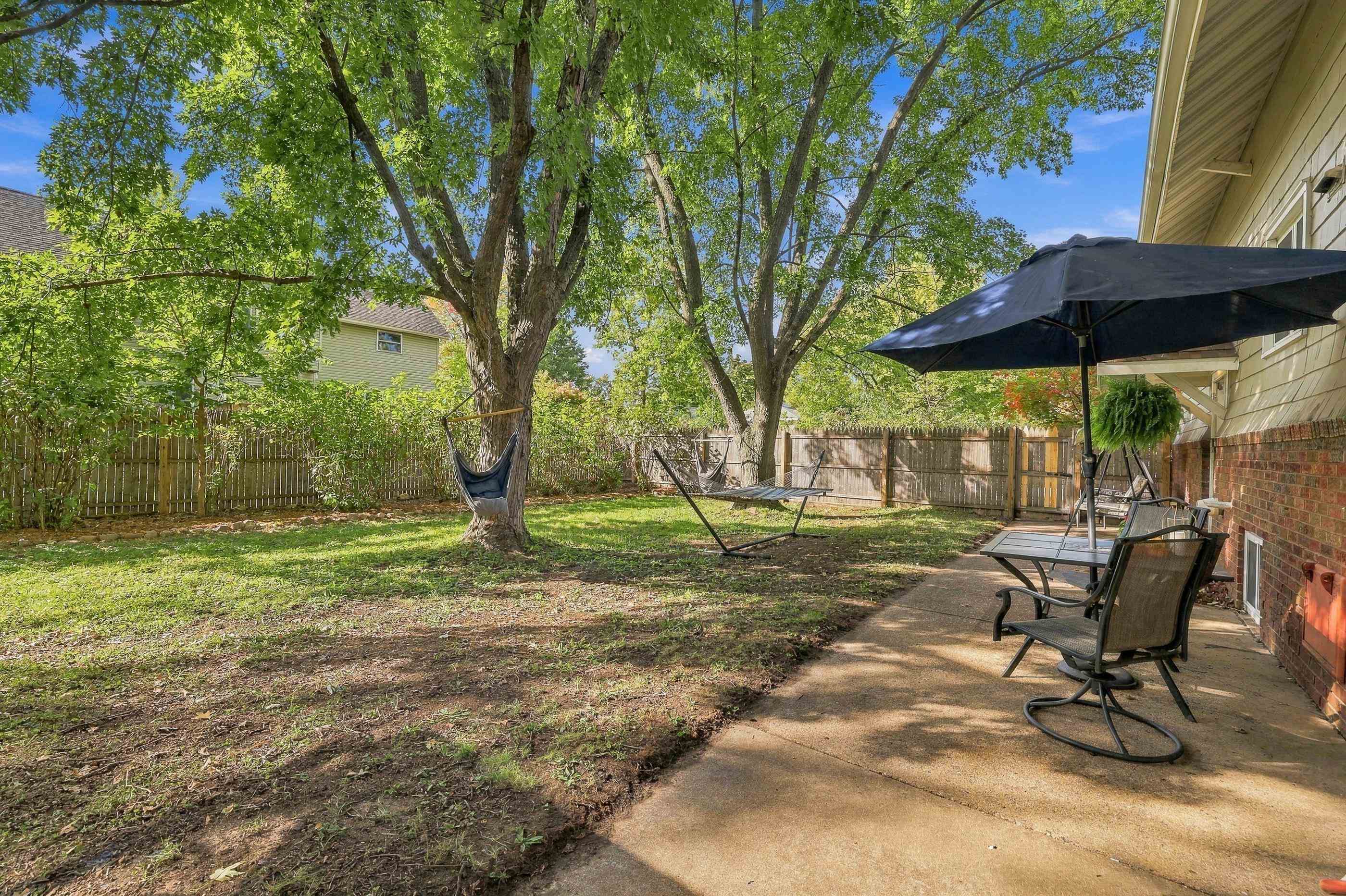 2045 Center Street Property Photo 44