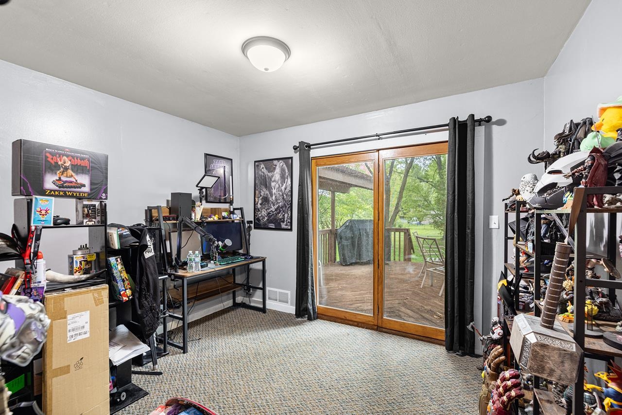 152156 Robin Lane Property Photo 21