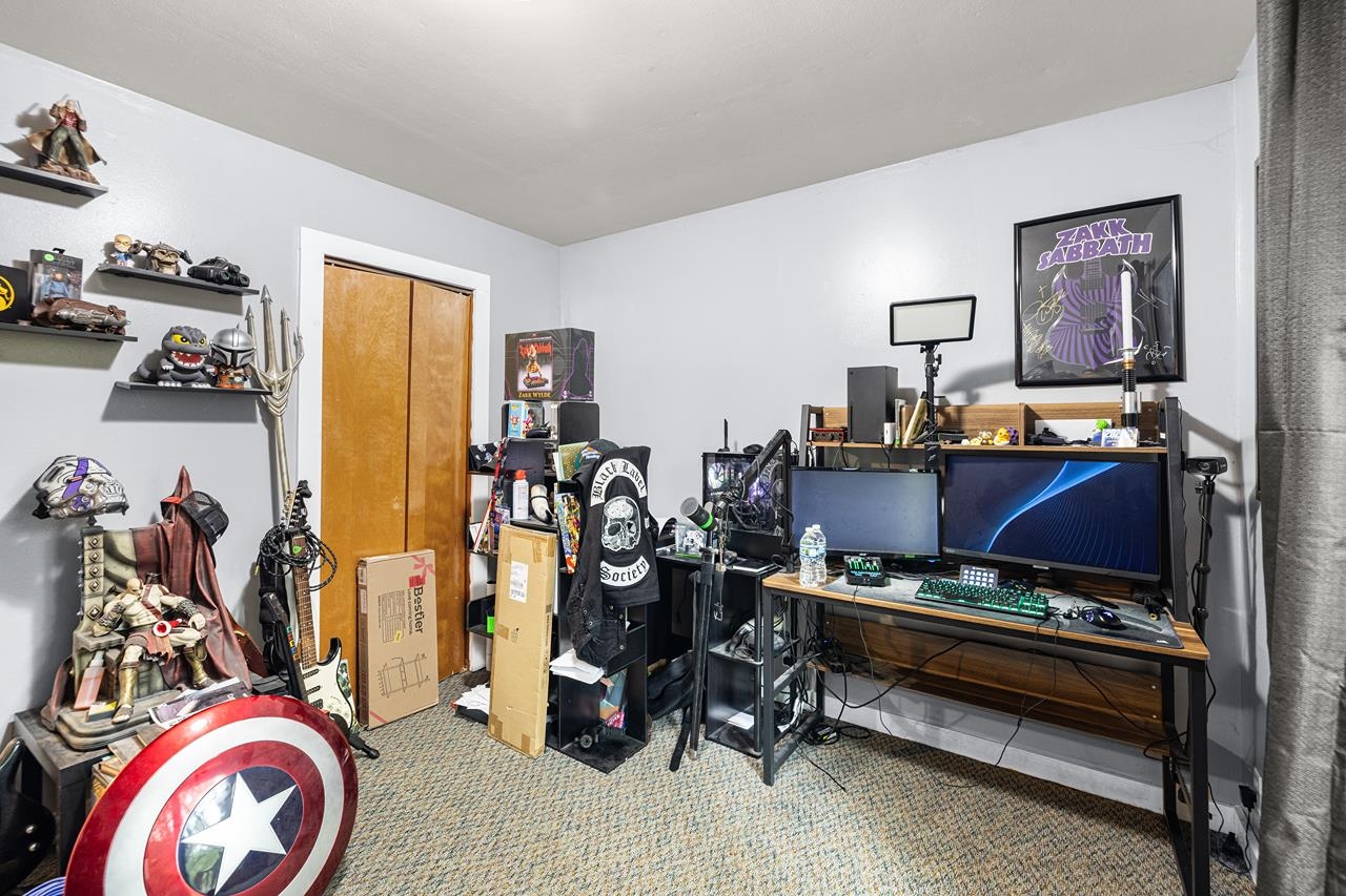 152156 Robin Lane Property Photo 22