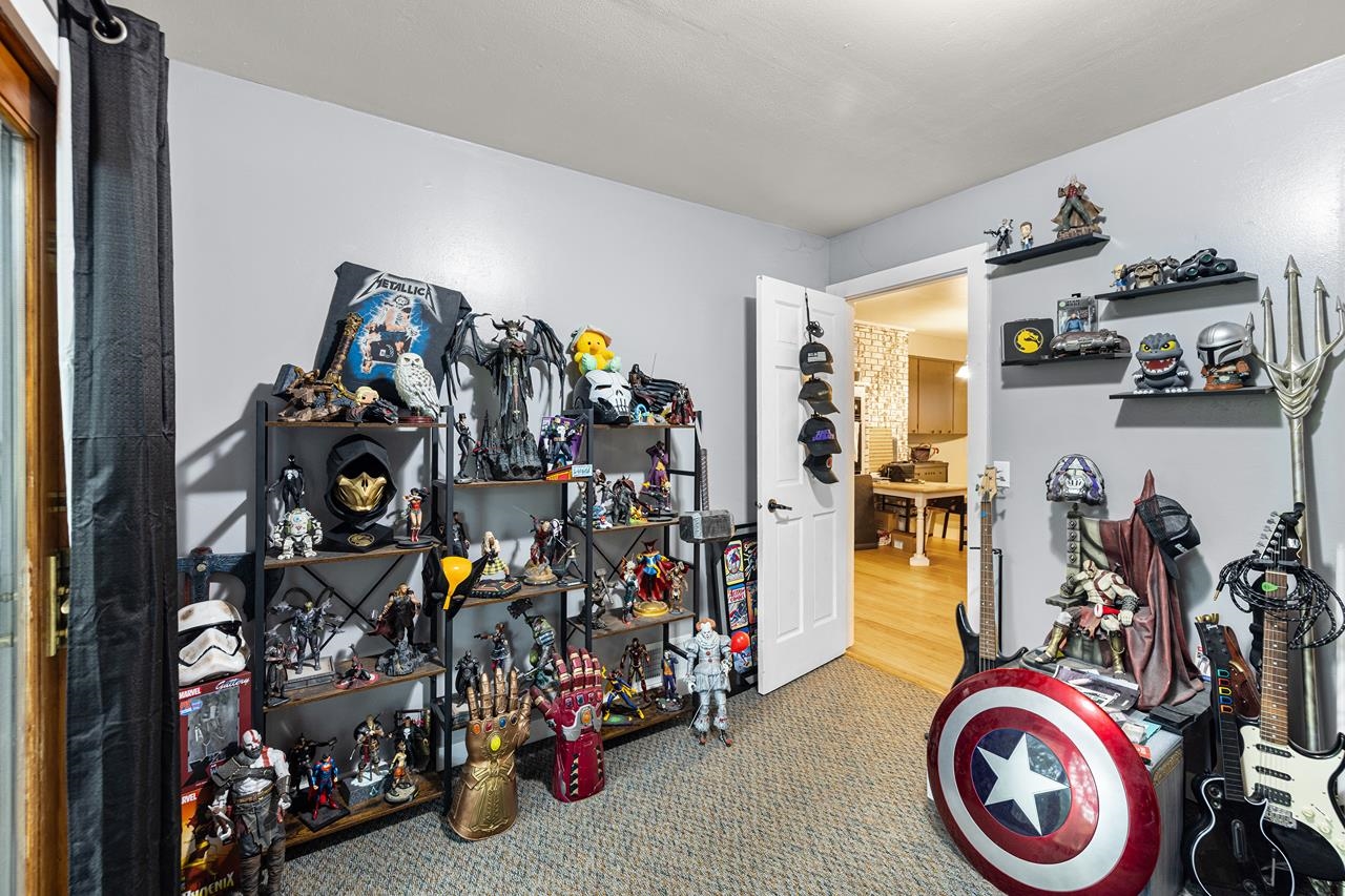 152156 Robin Lane Property Photo 23