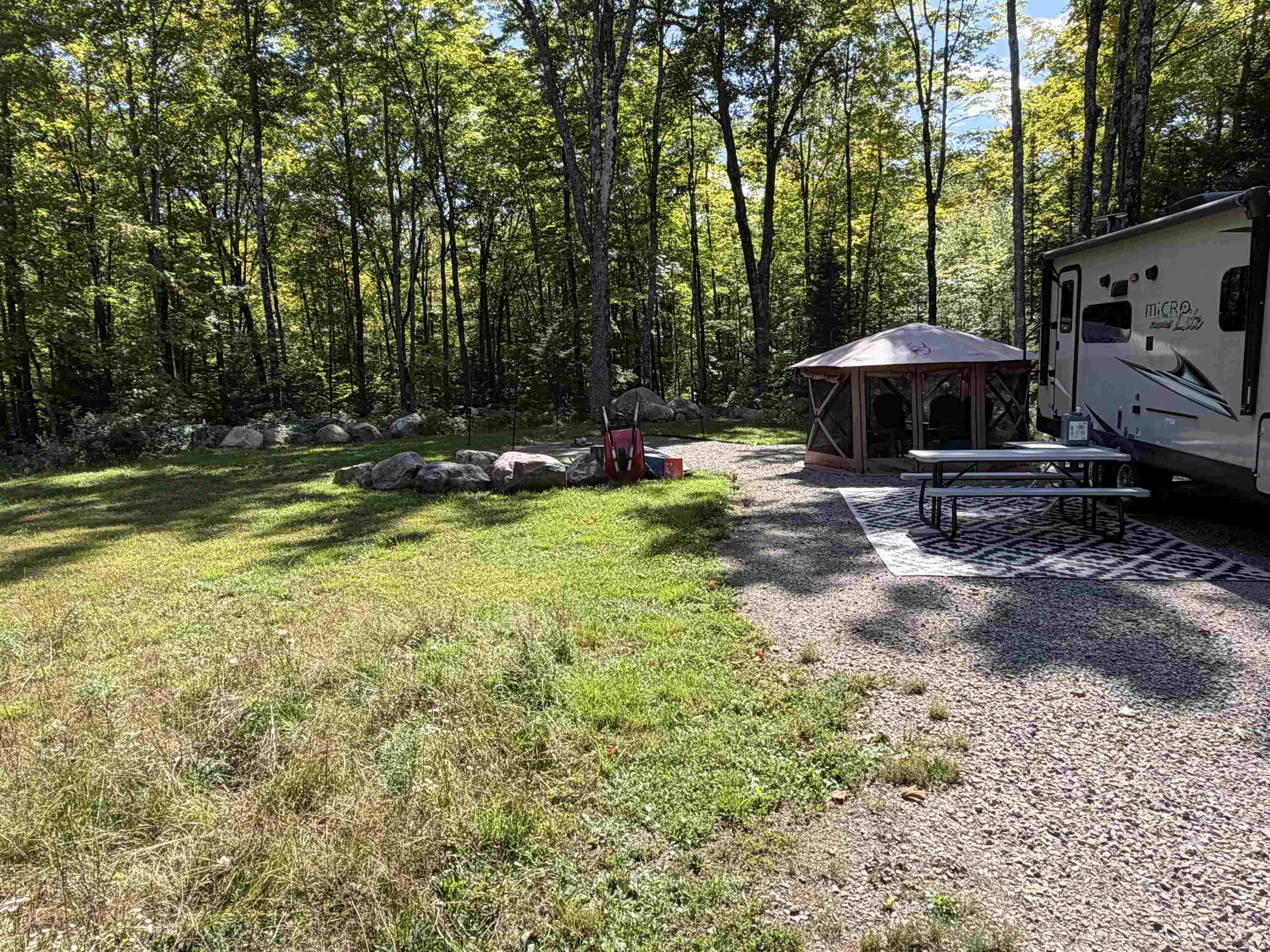 1018 Lily Lake Road Property Photo 7