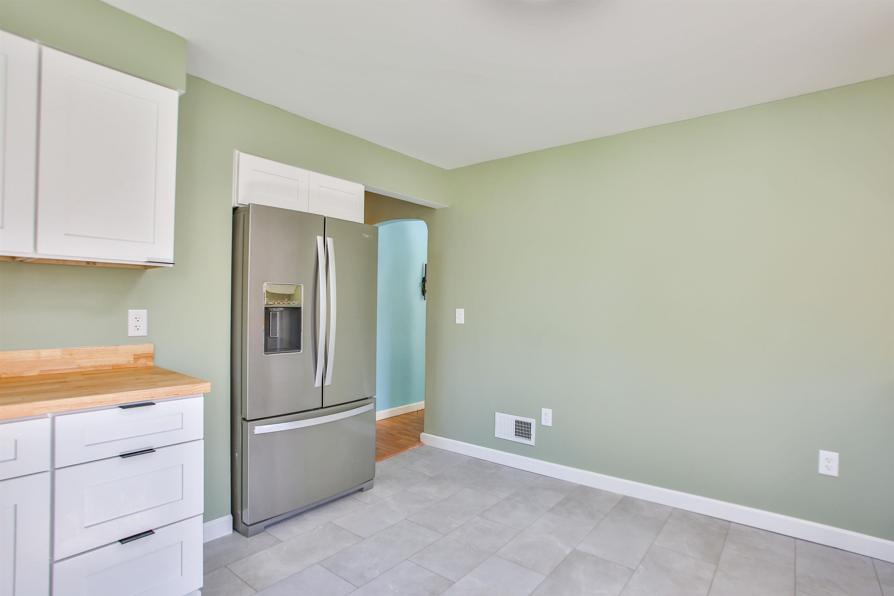 2716 N 8th Street Property Photo 6