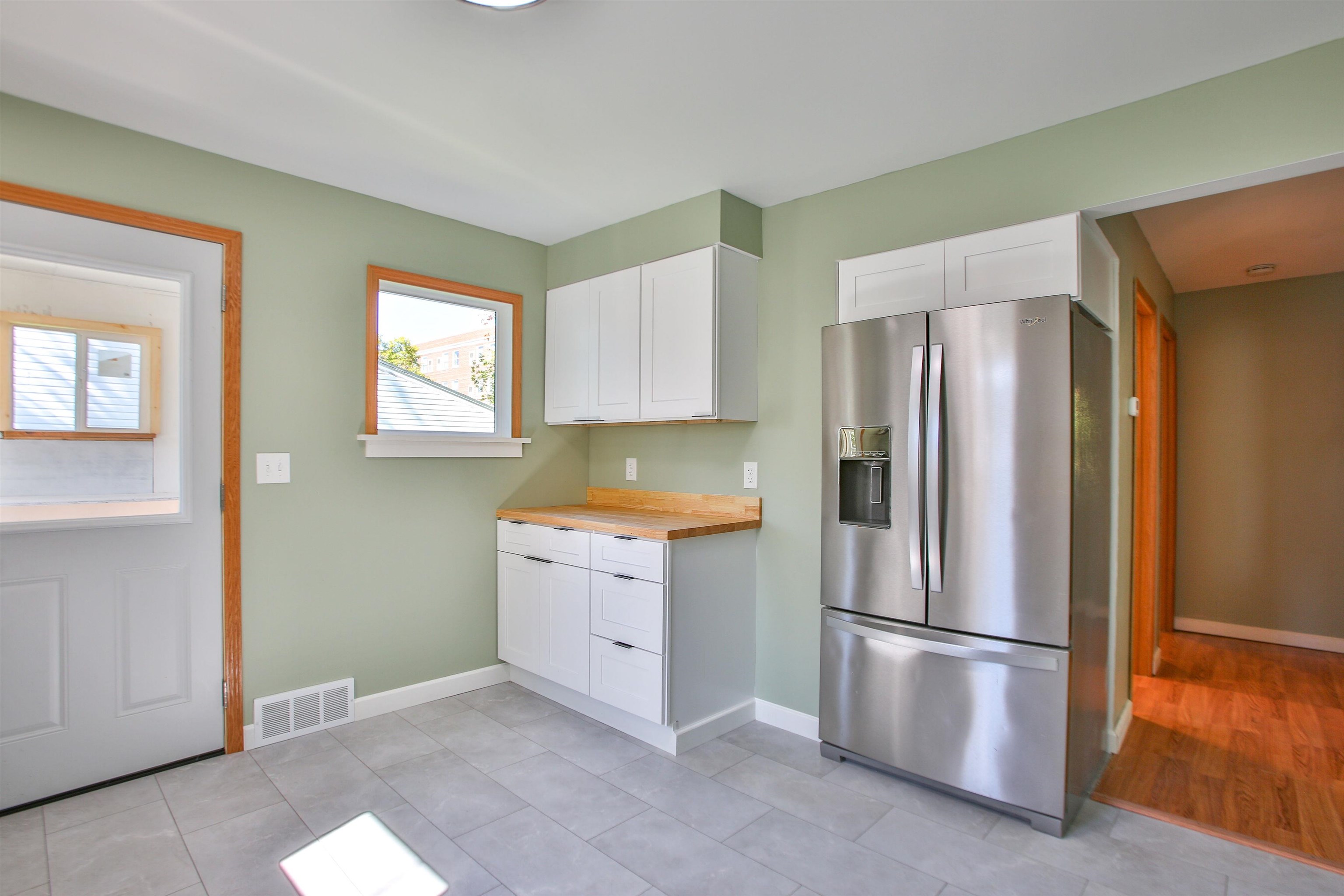 2716 N 8th Street Property Photo 8