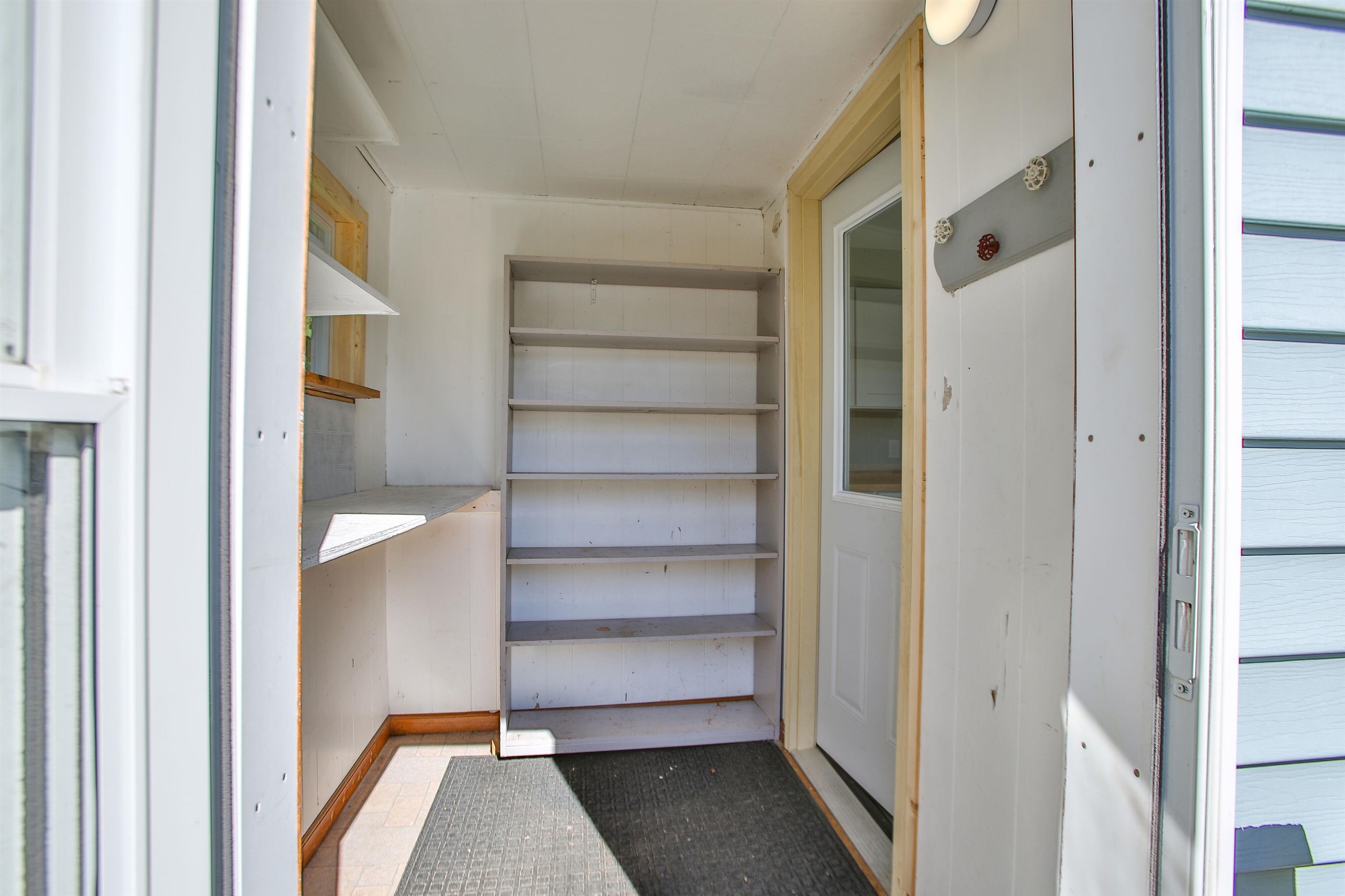 2716 N 8th Street Property Photo 9
