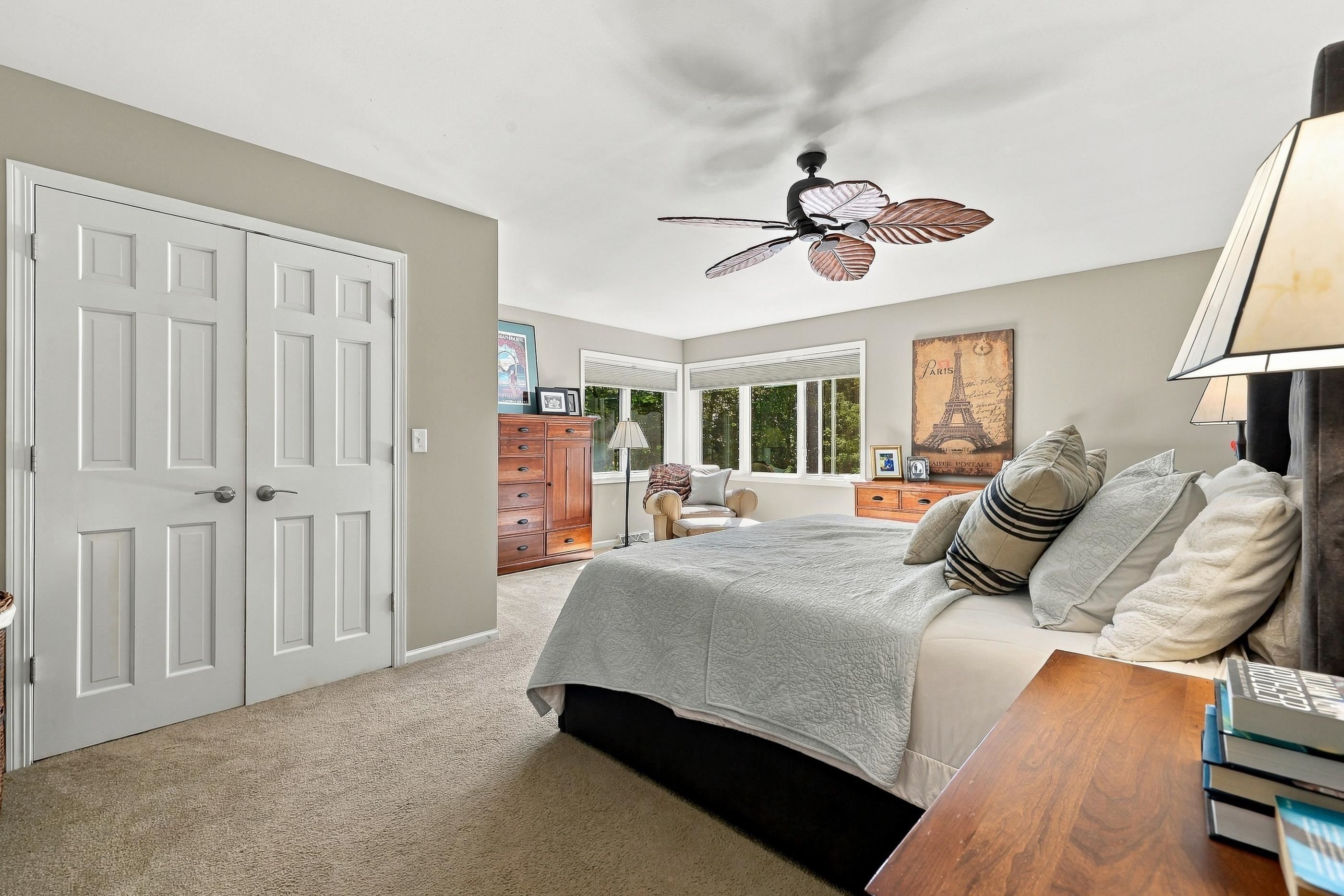 2400 Shadowview Circle Property Photo 31