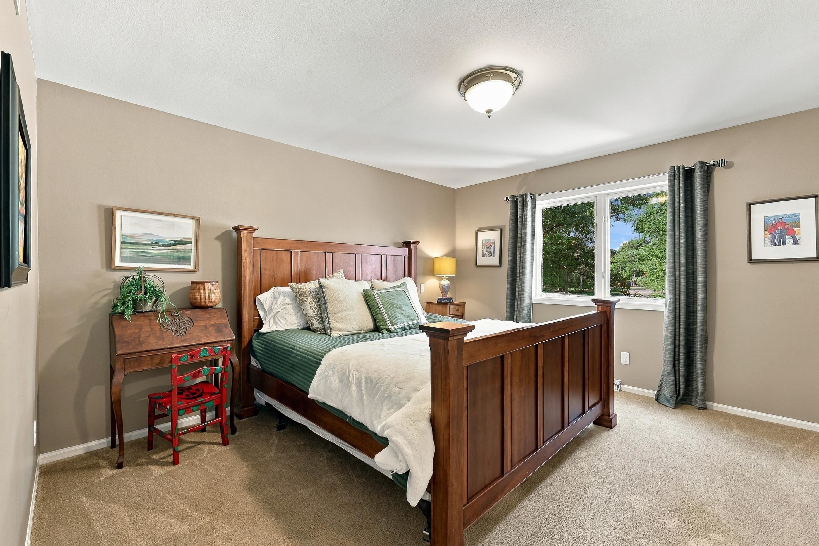 2400 Shadowview Circle Property Photo 40