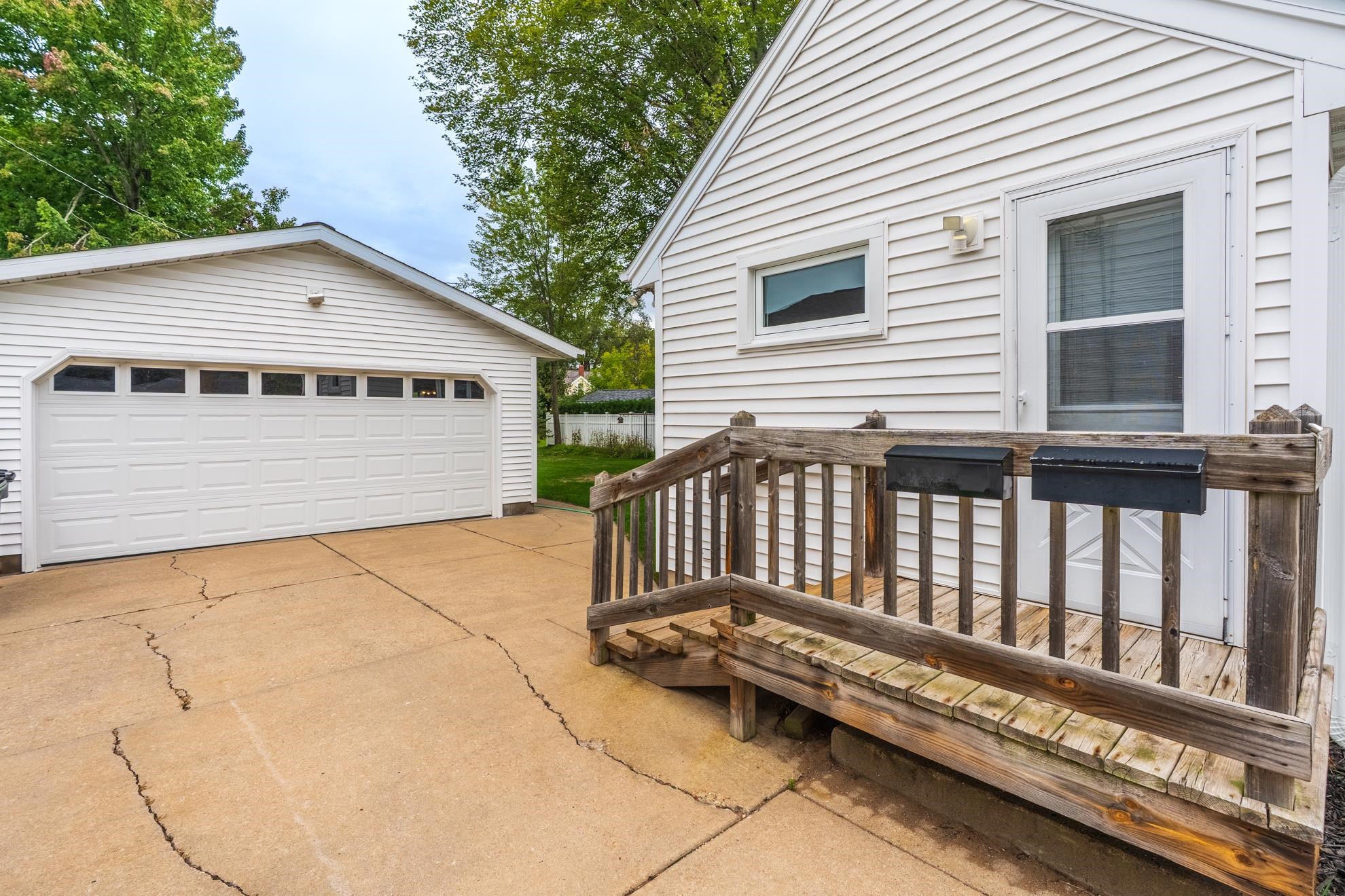 1210 S 13th Street Property Photo 6