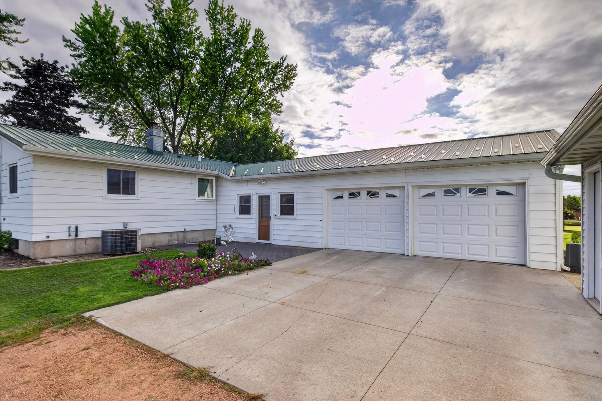 8890 State Highway 73/80 Property Photo 4