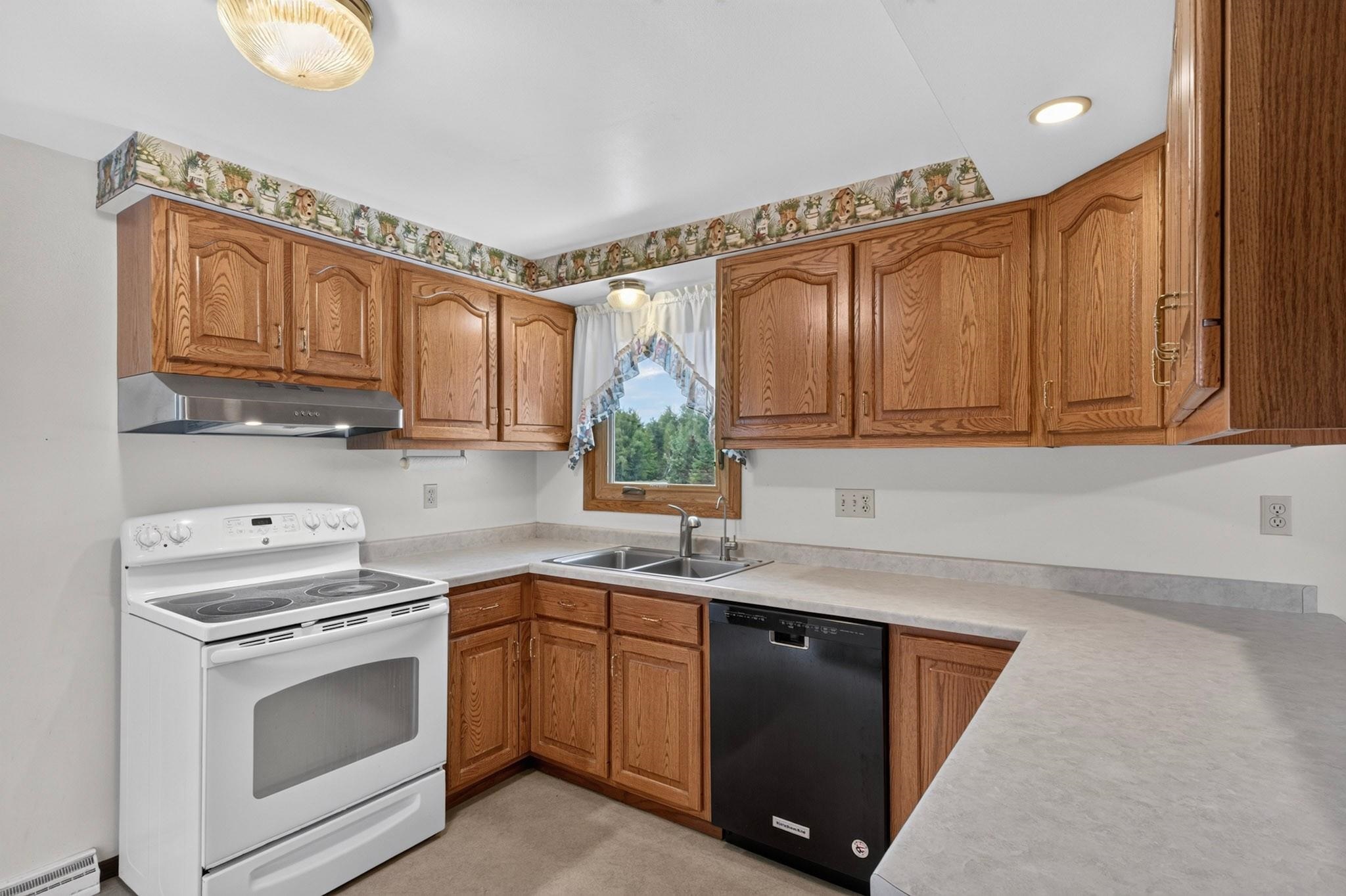 8890 State Highway 73/80 Property Photo 15
