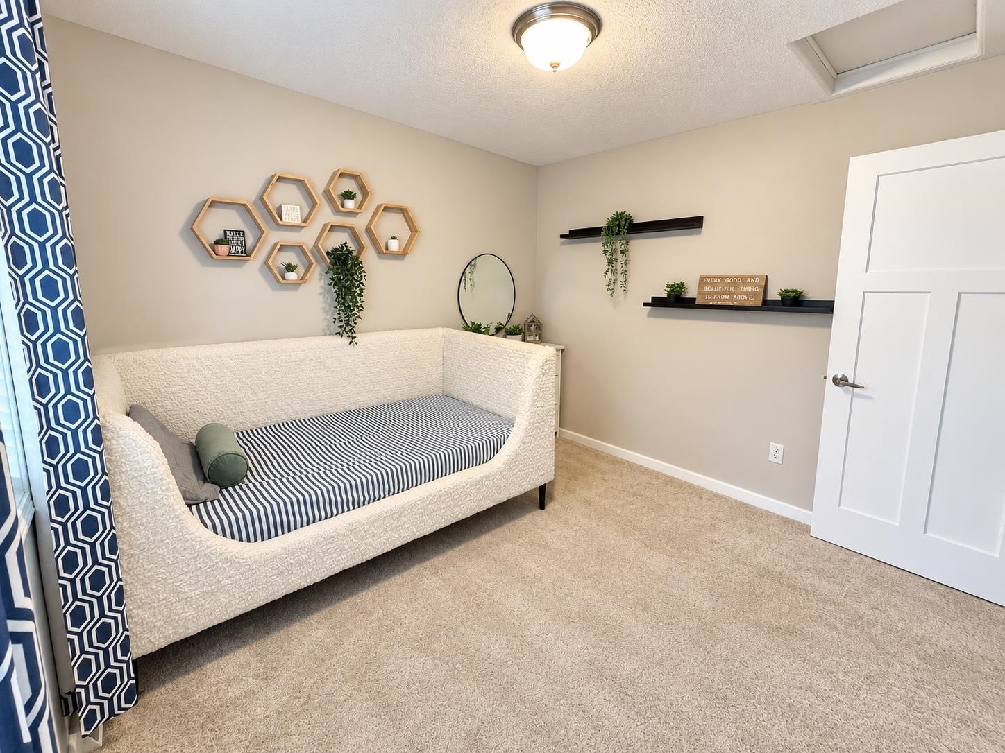 5803 Rippling Creek Drive Property Photo 11