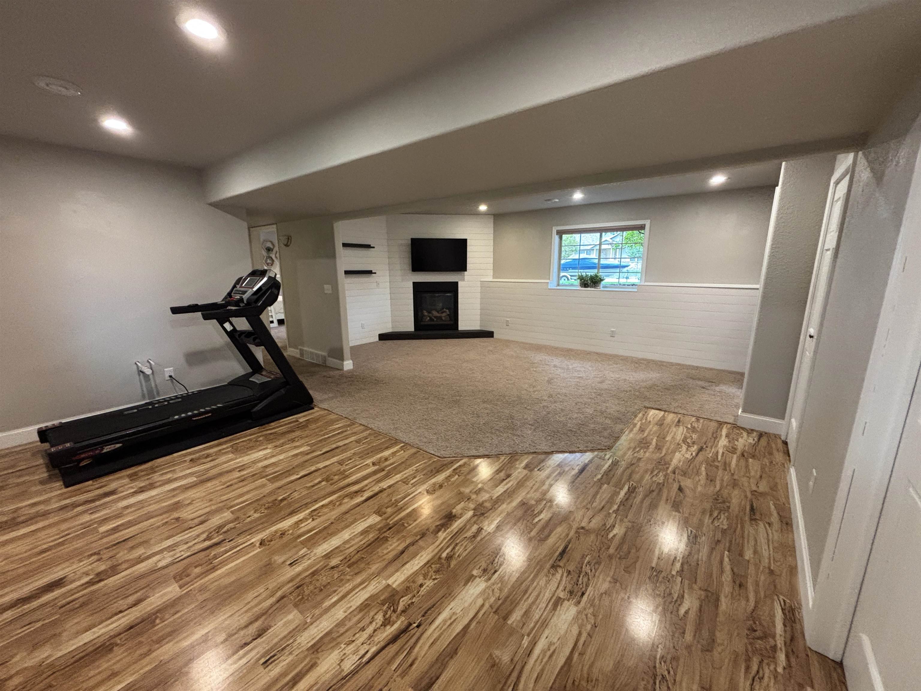 5803 Rippling Creek Drive Property Photo 16