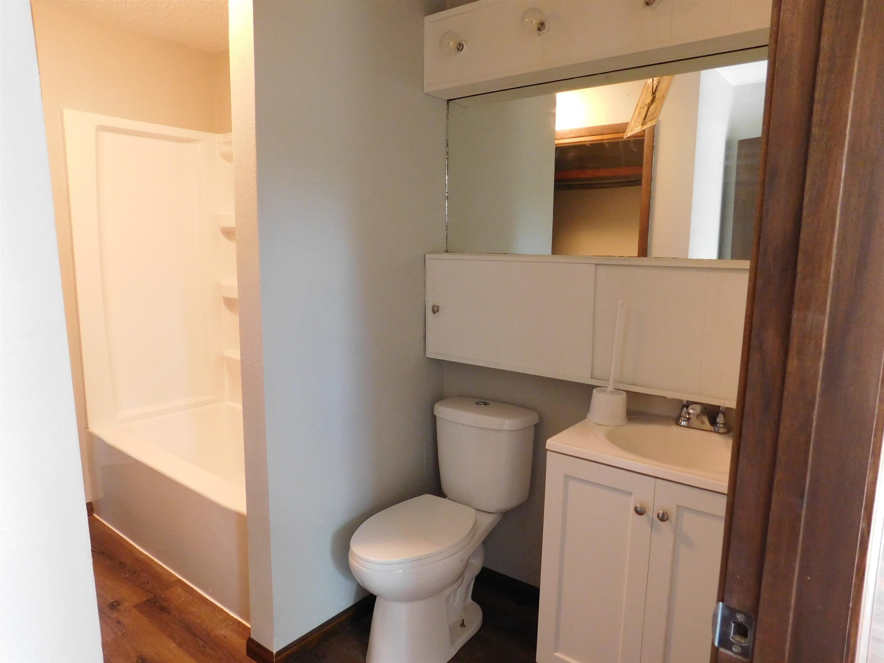 2306 River Street Property Photo 11