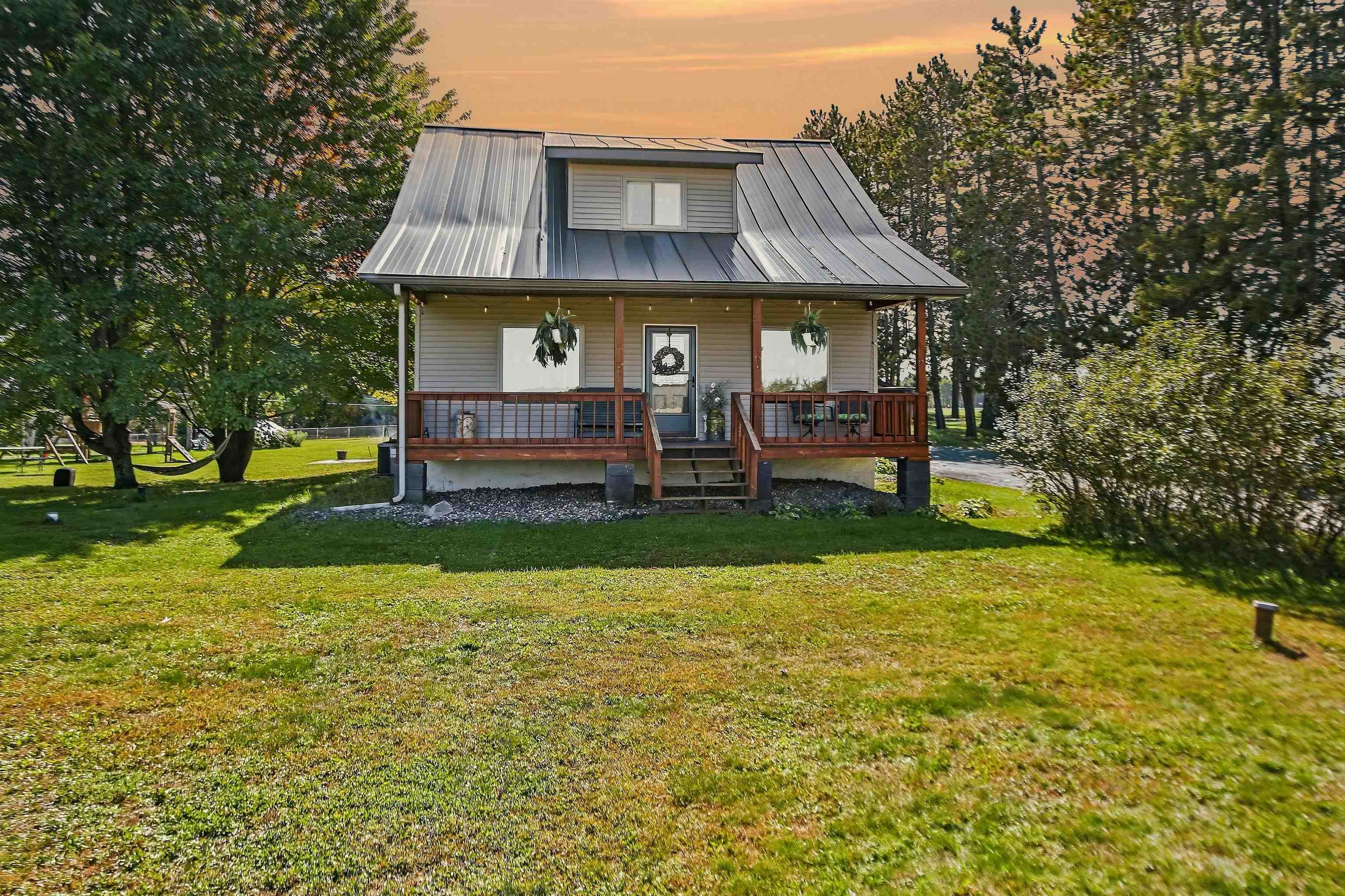 163901 Townline Road Property Photo 1