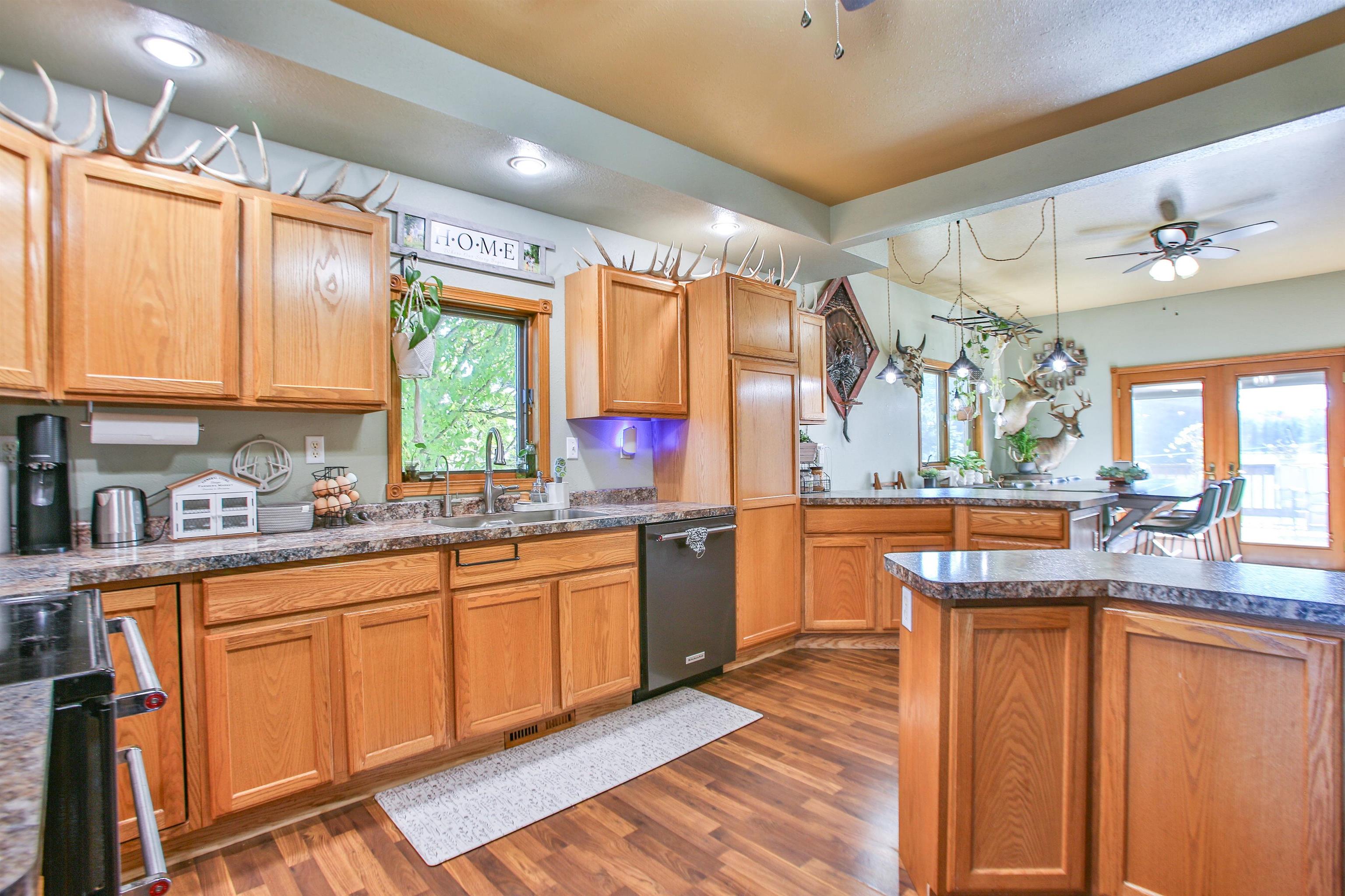163901 Townline Road Property Photo 9