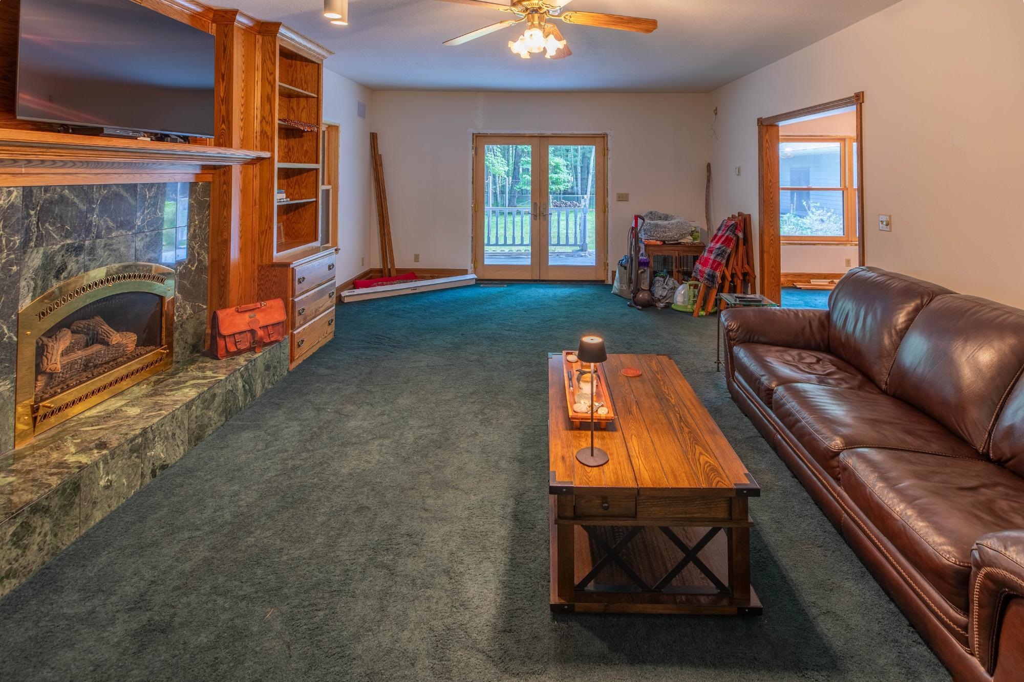 9260 Timberline Drive Property Photo 7