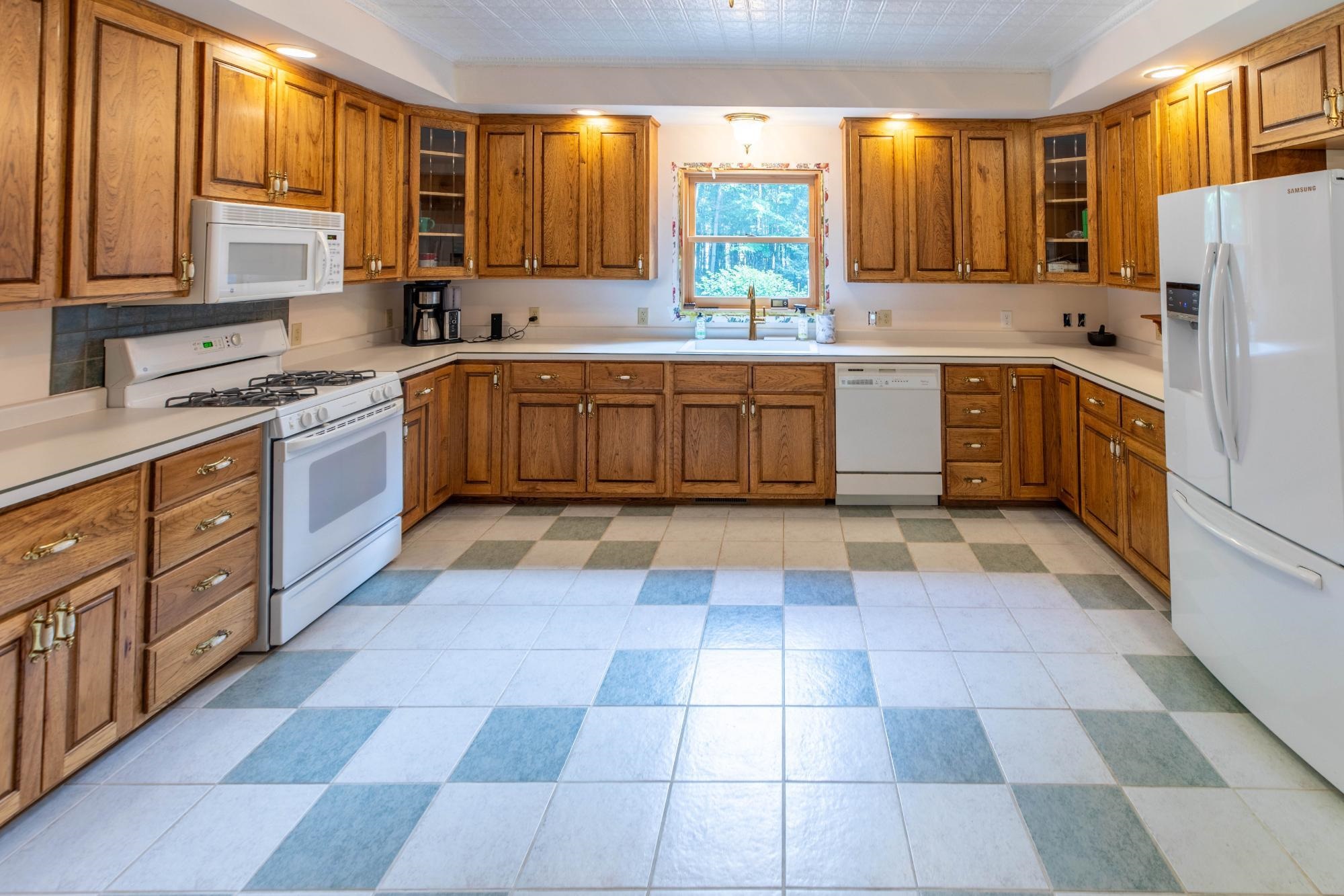 9260 Timberline Drive Property Photo 8