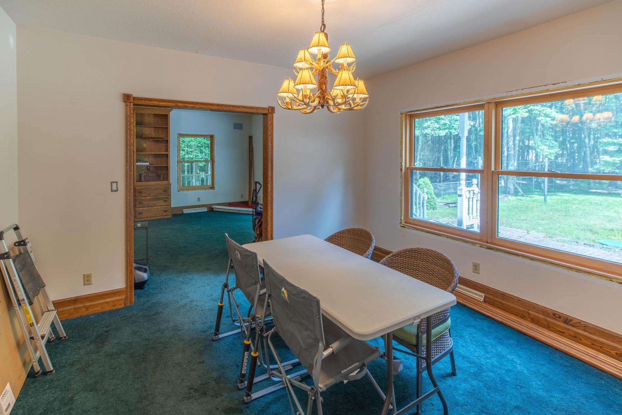 9260 Timberline Drive Property Photo 10