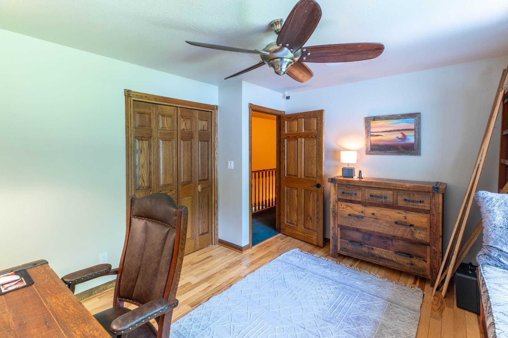 9260 Timberline Drive Property Photo 17