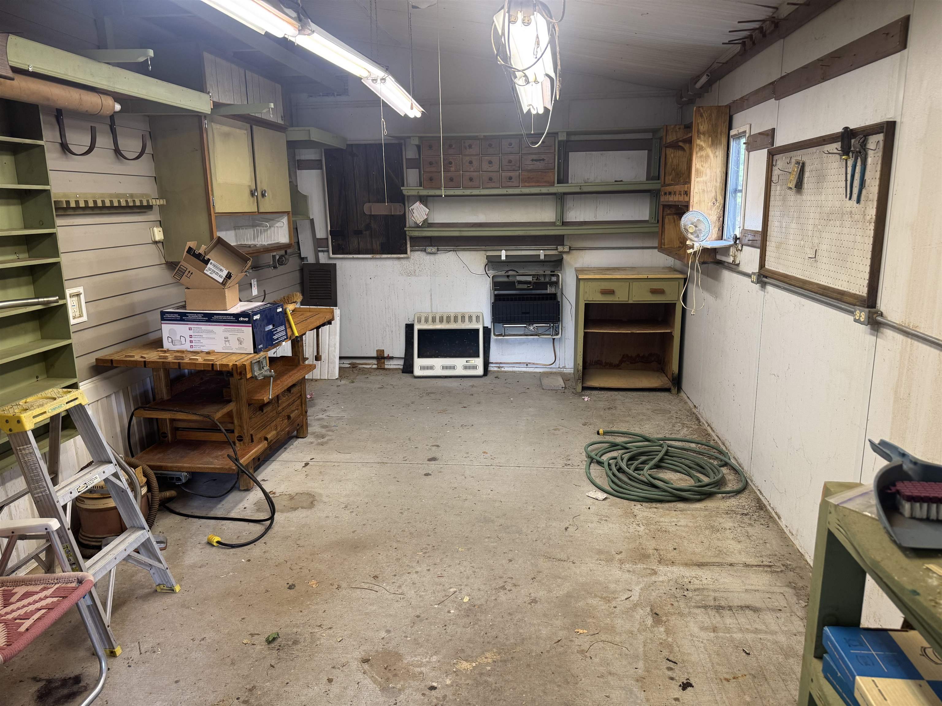 8311 S State Highway 13 Property Photo 18