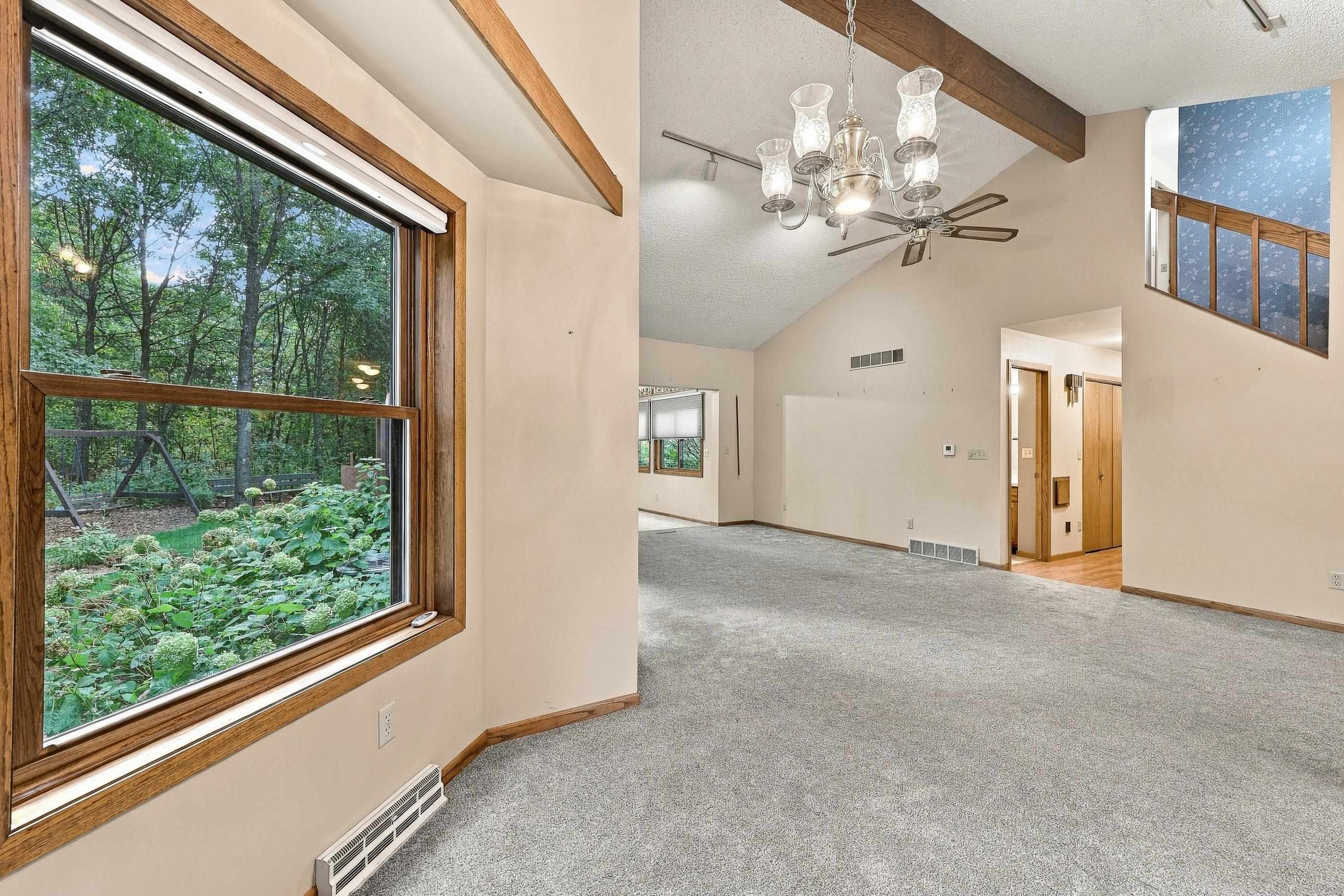 2207 Plover Springs Drive Property Photo 13