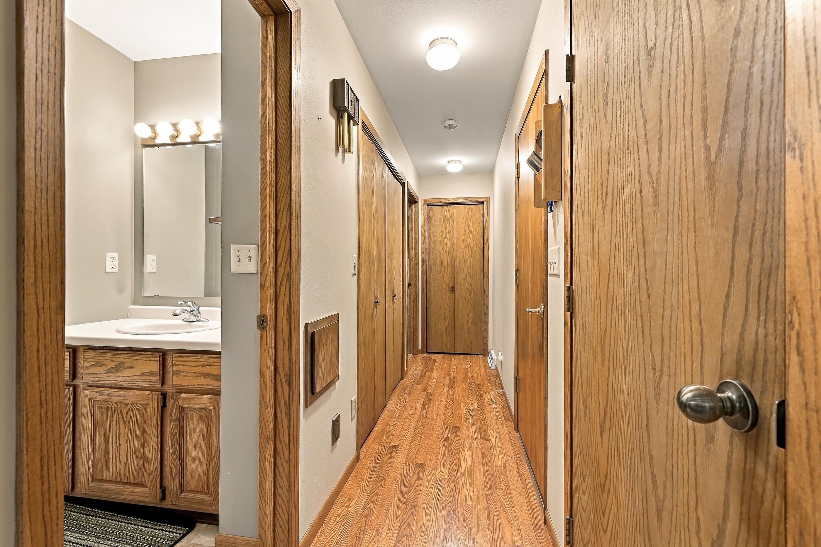 2207 Plover Springs Drive Property Photo 18