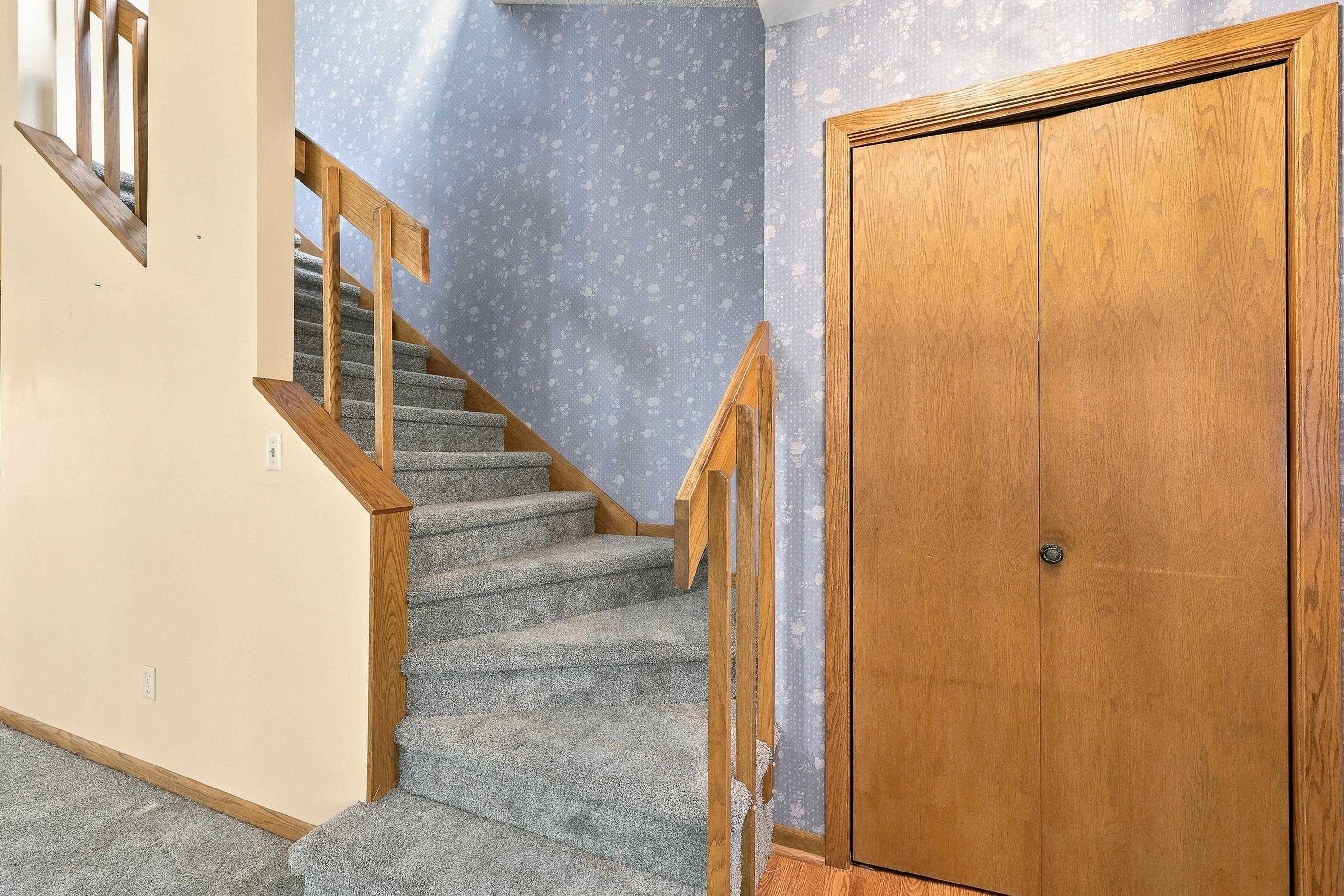 2207 Plover Springs Drive Property Photo 25