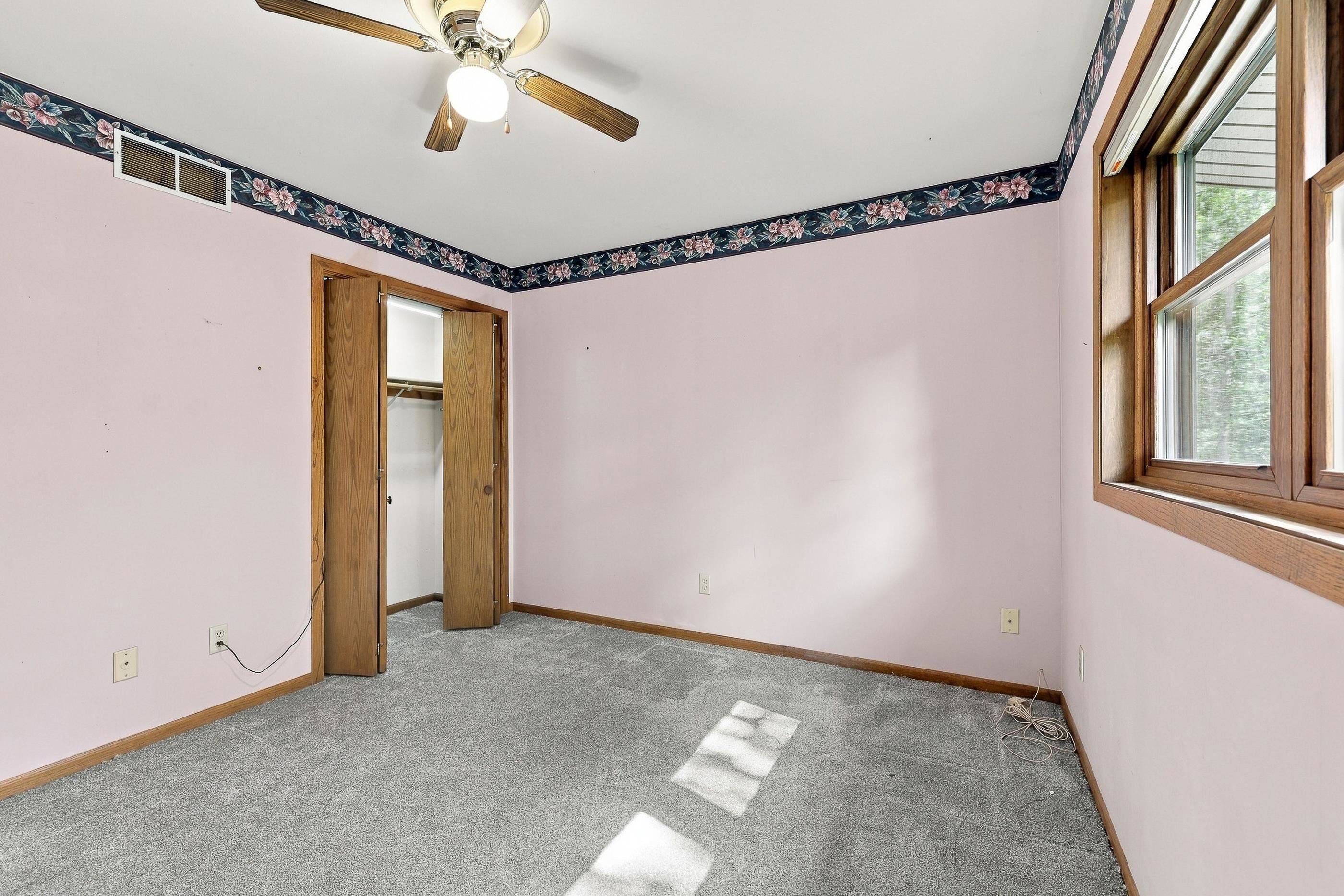 2207 Plover Springs Drive Property Photo 28