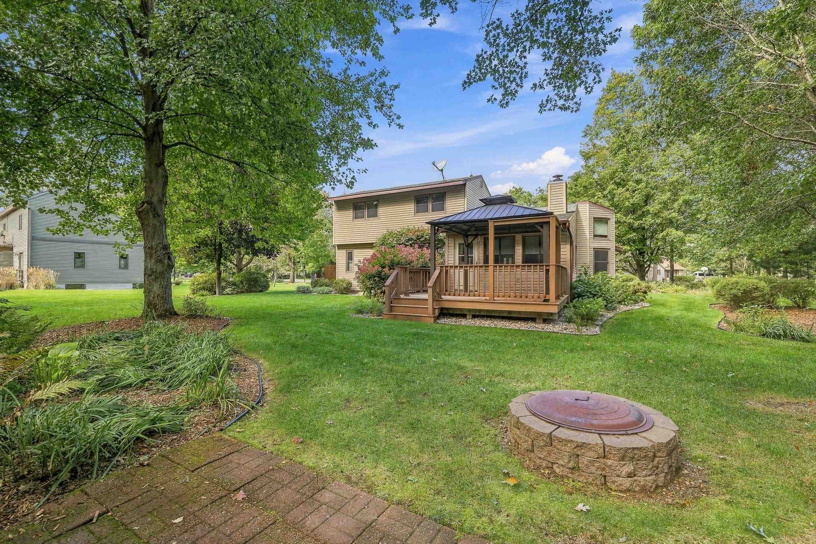 2207 Plover Springs Drive Property Photo 42