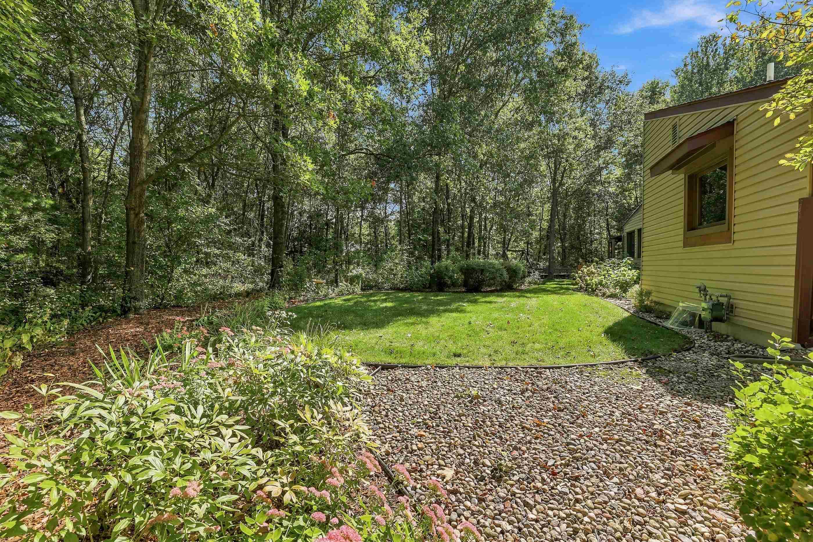 2207 Plover Springs Drive Property Photo 50