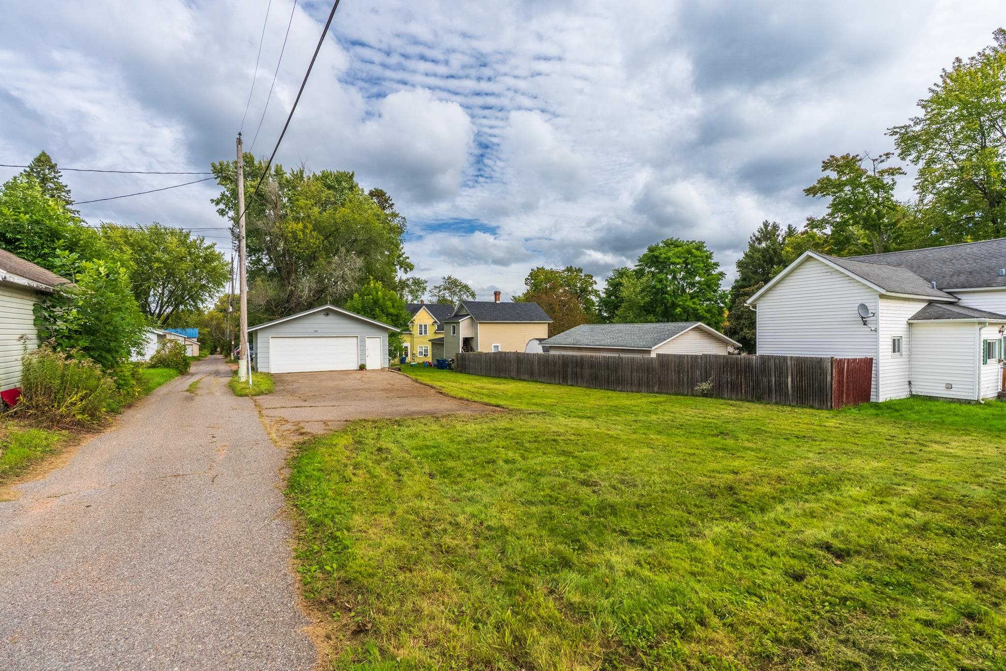 506 Elm Street Property Photo 1