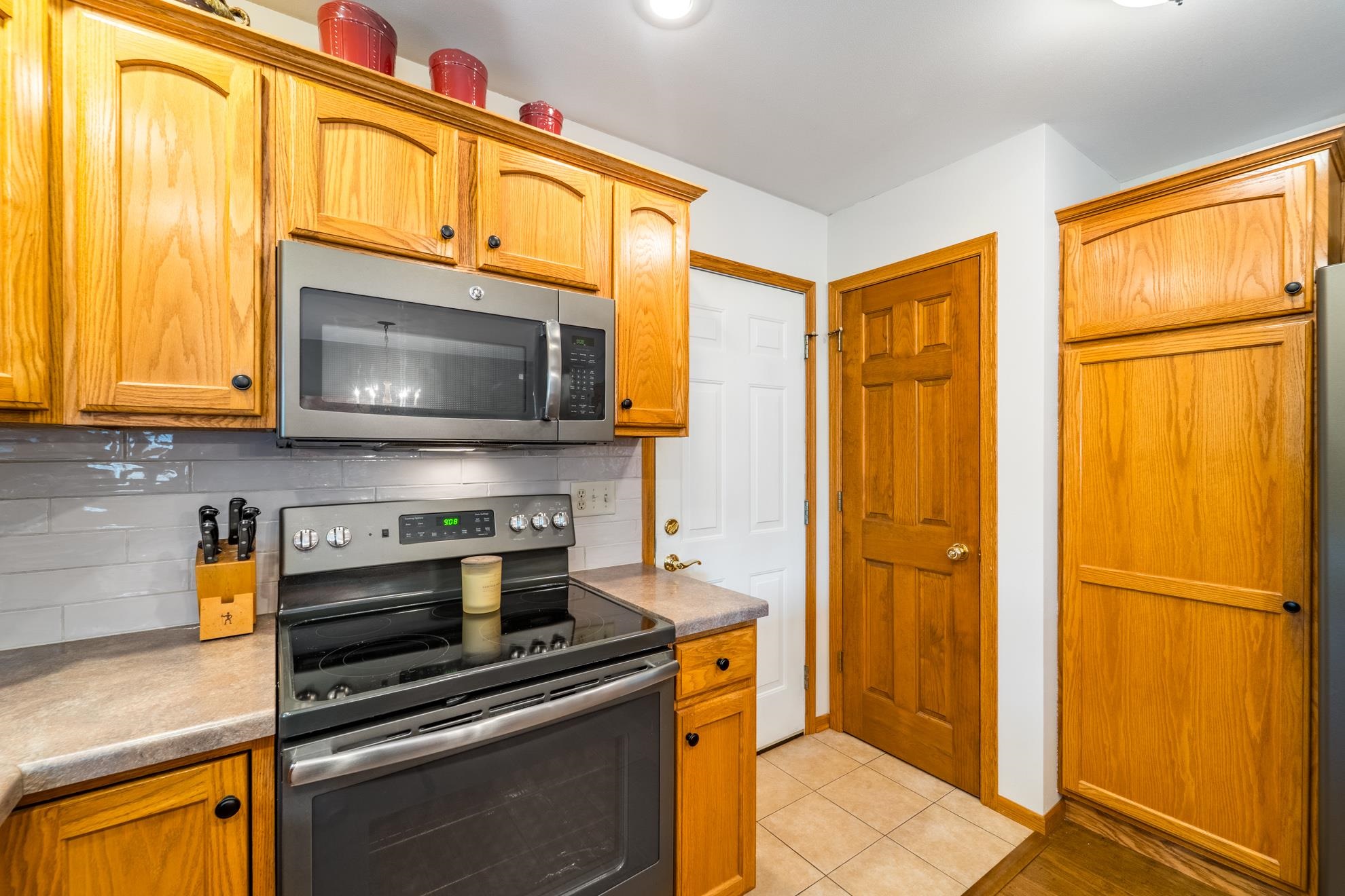 2403 Country Creek Lane Property Photo 19