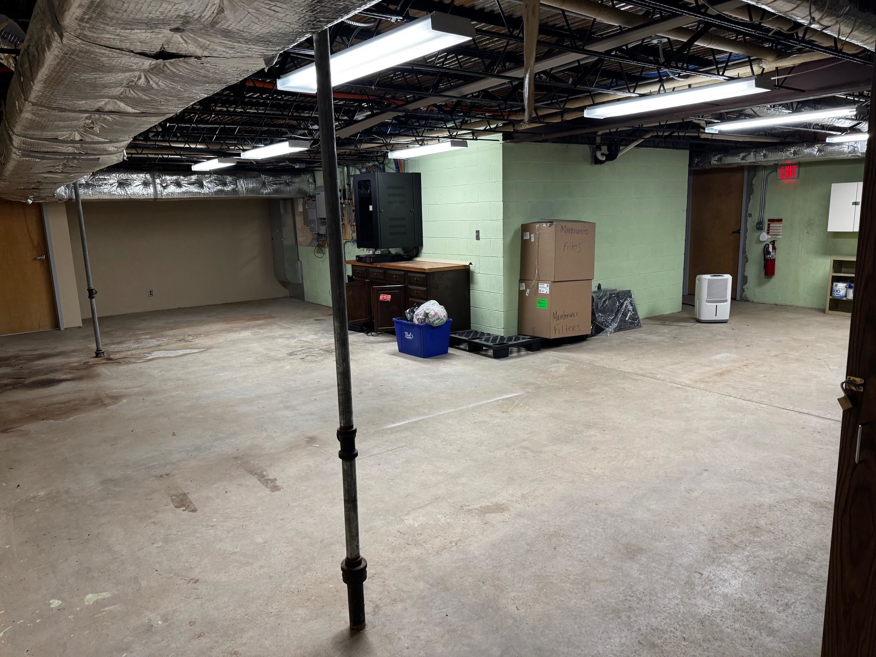 1511 Railroad Avenue Property Photo 6